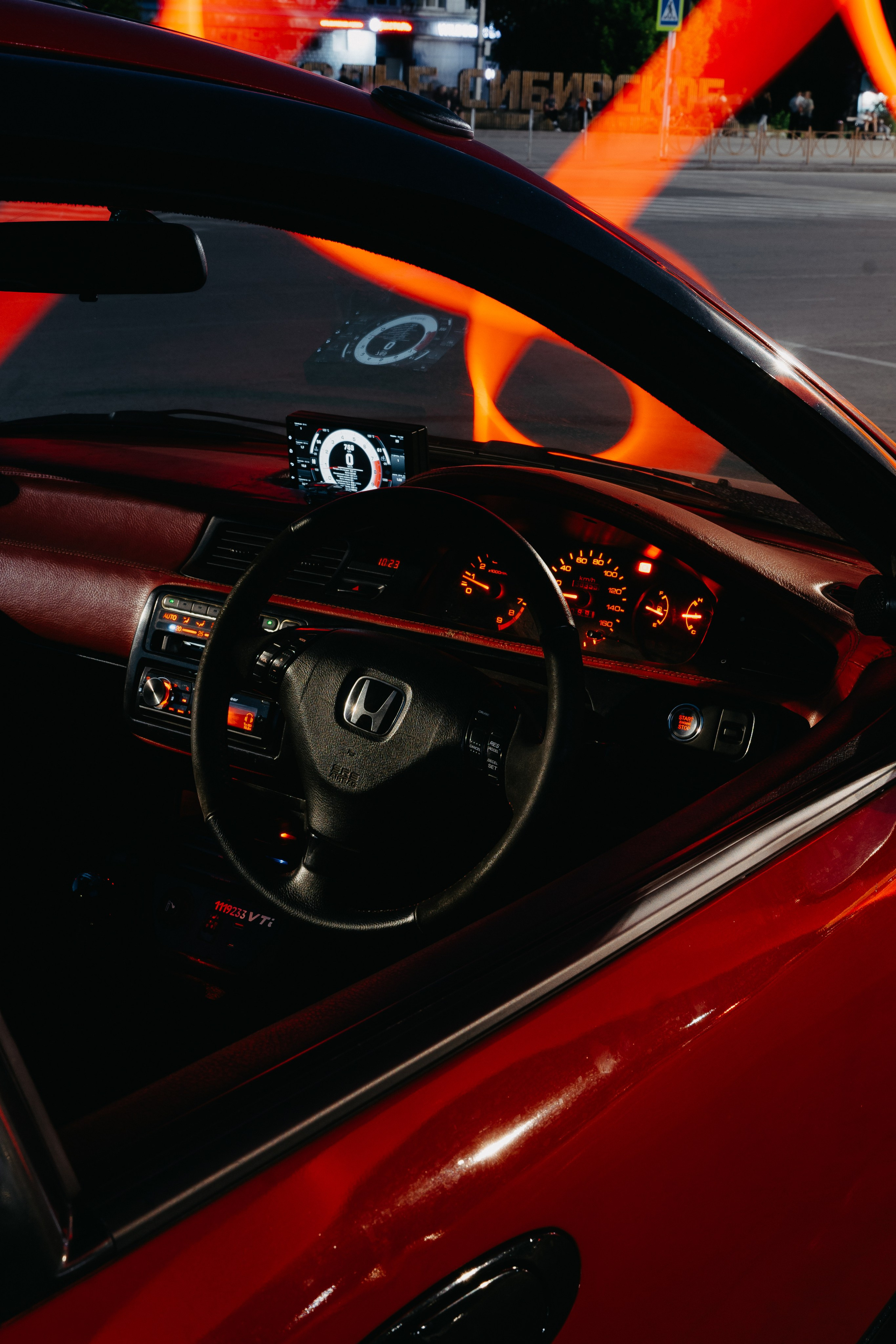 Nissan Skyline 25'. Фотограф, видеограф и пилот дрона на Байкале