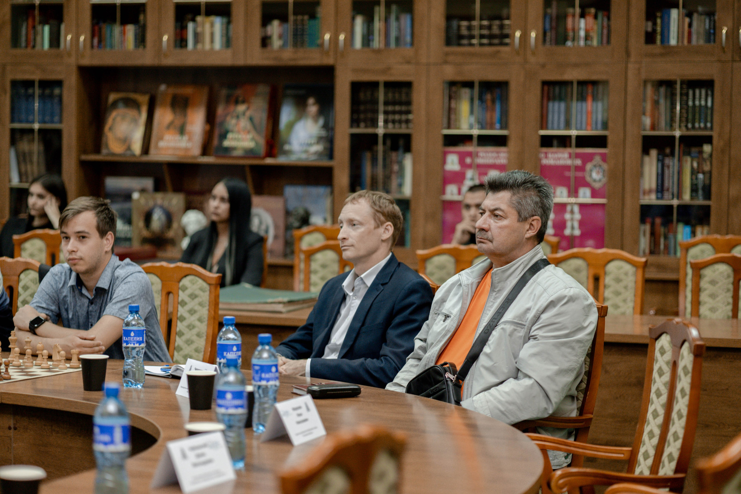 Награждение шахматной федерации