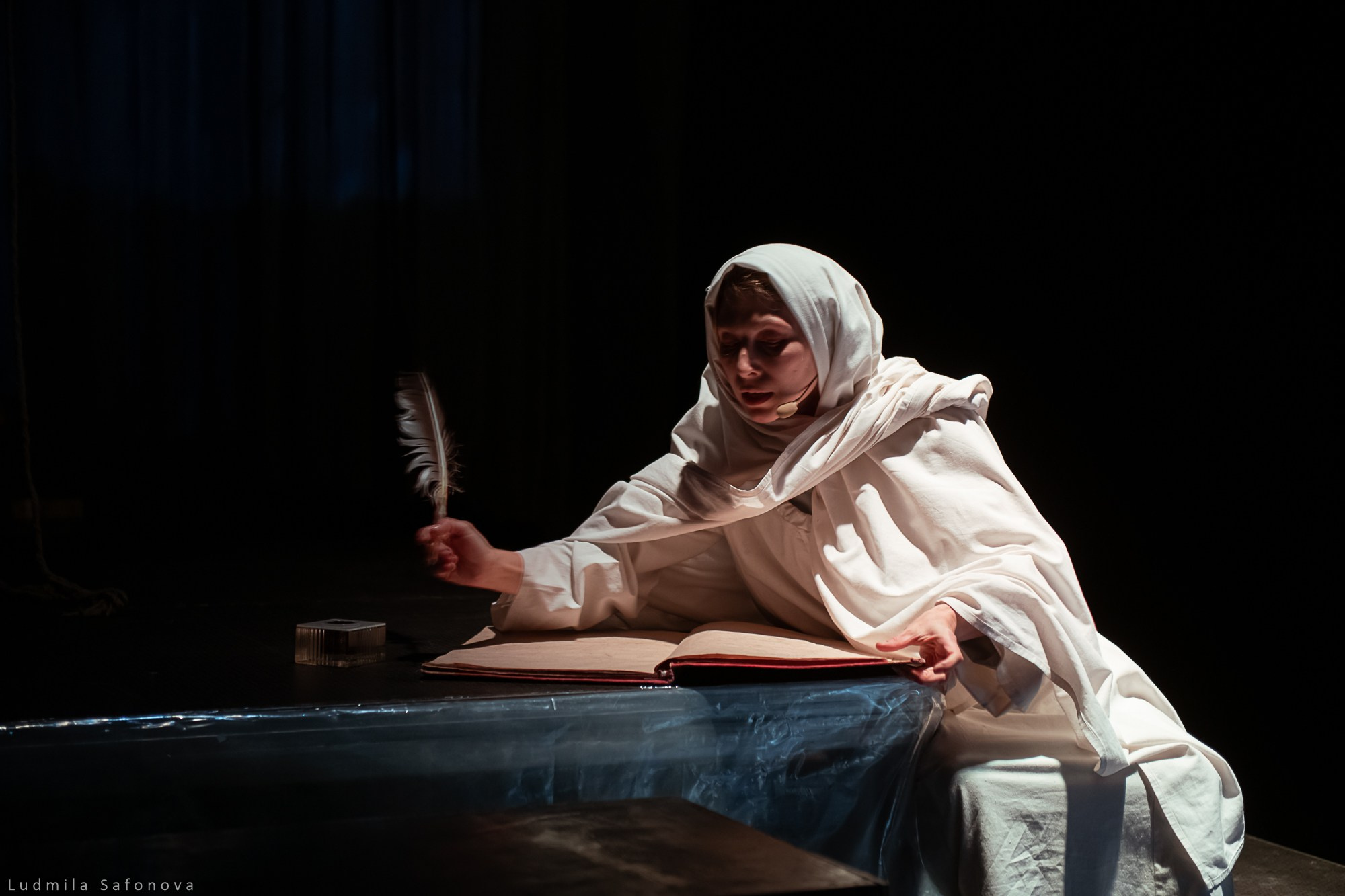 Акакий. Луганский АРДТ. Lucytheatre