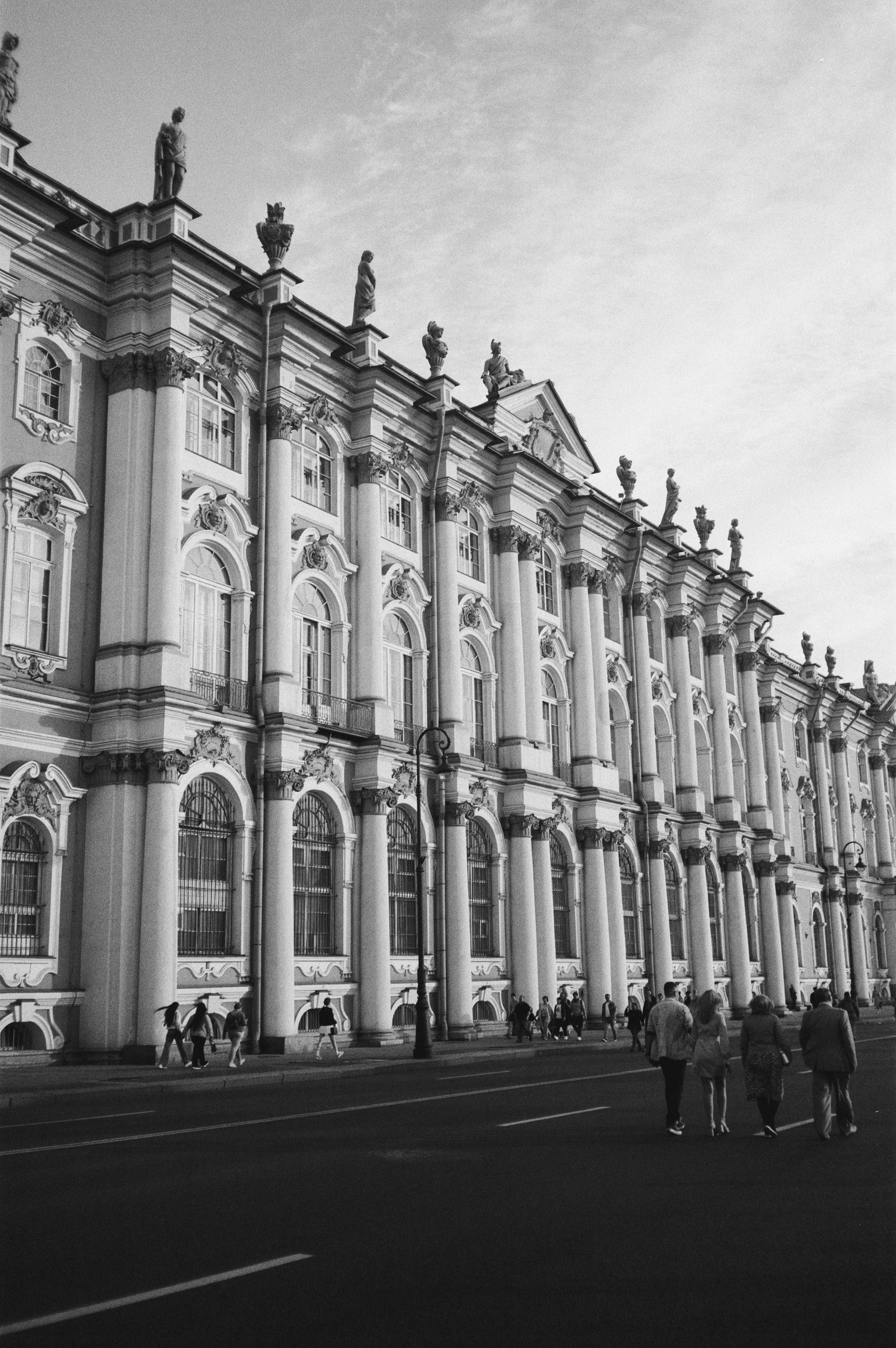 Санкт-Петербург, набережная, Исакиевский / Adox 100 / Revue 35CC