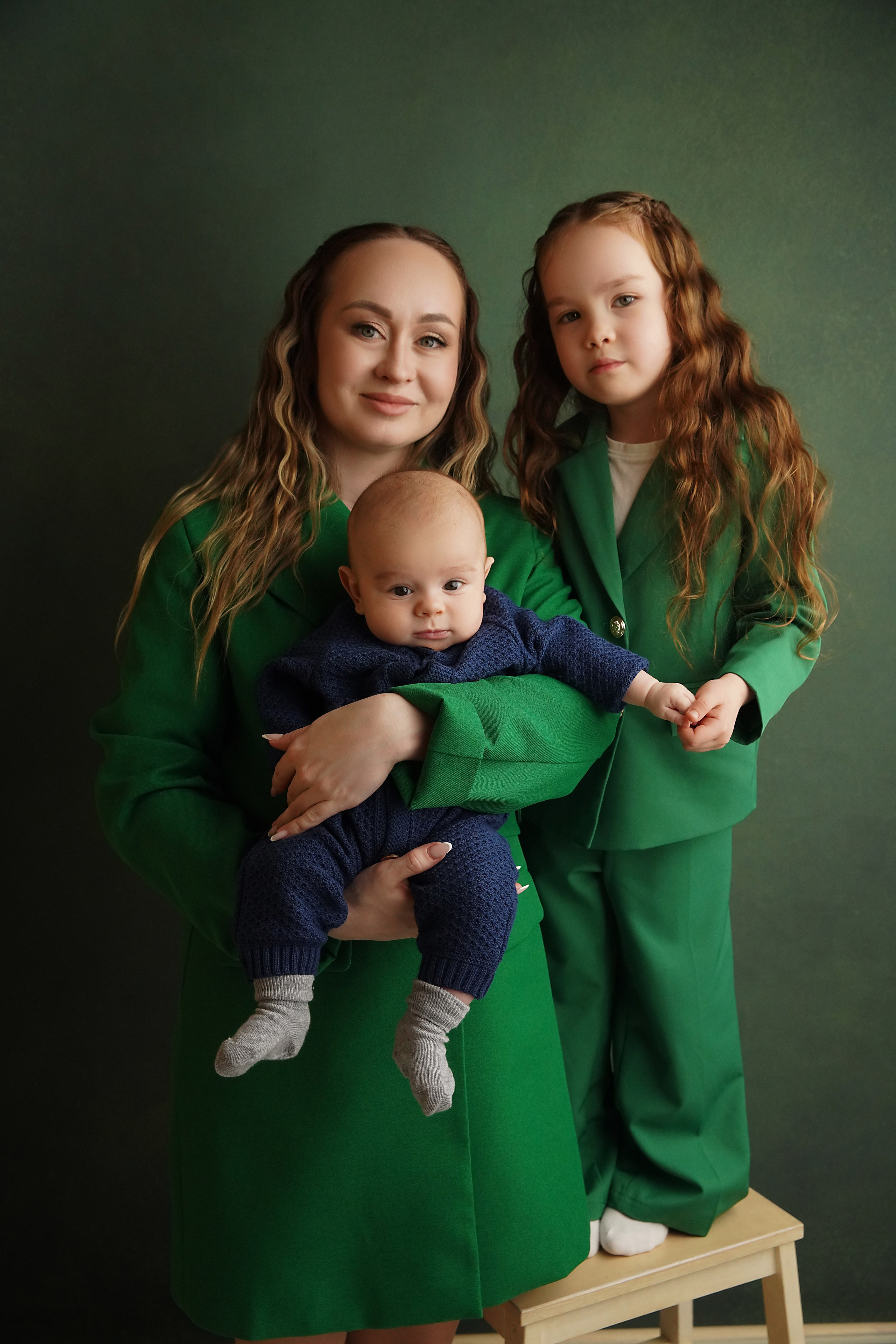 Портретная фотосессия. Фотограф новорожденных. Семейный и детский фотограф в городе Сургуте