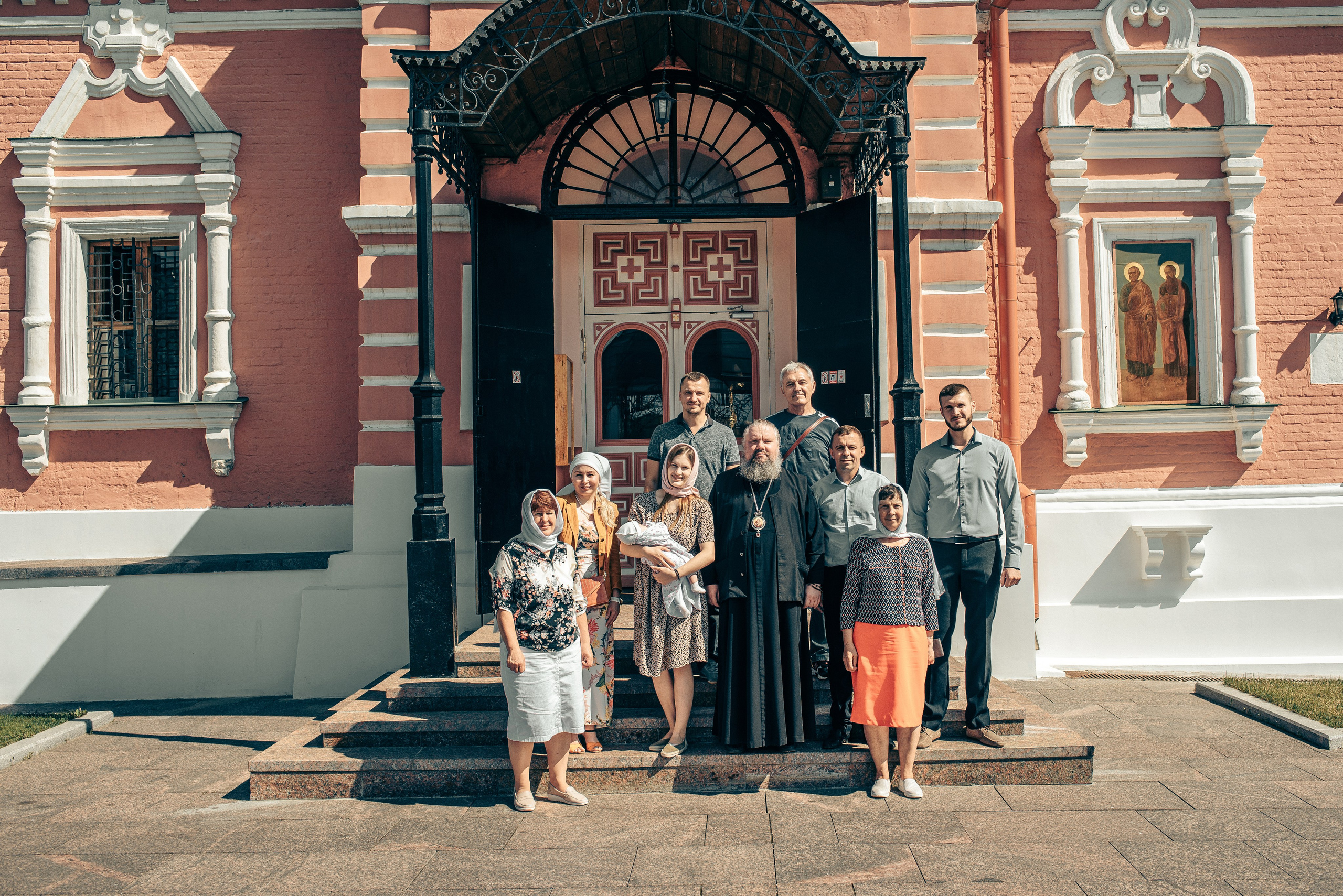 Крещение Софии. Фотограф на выписку из роддома в Москве и МО