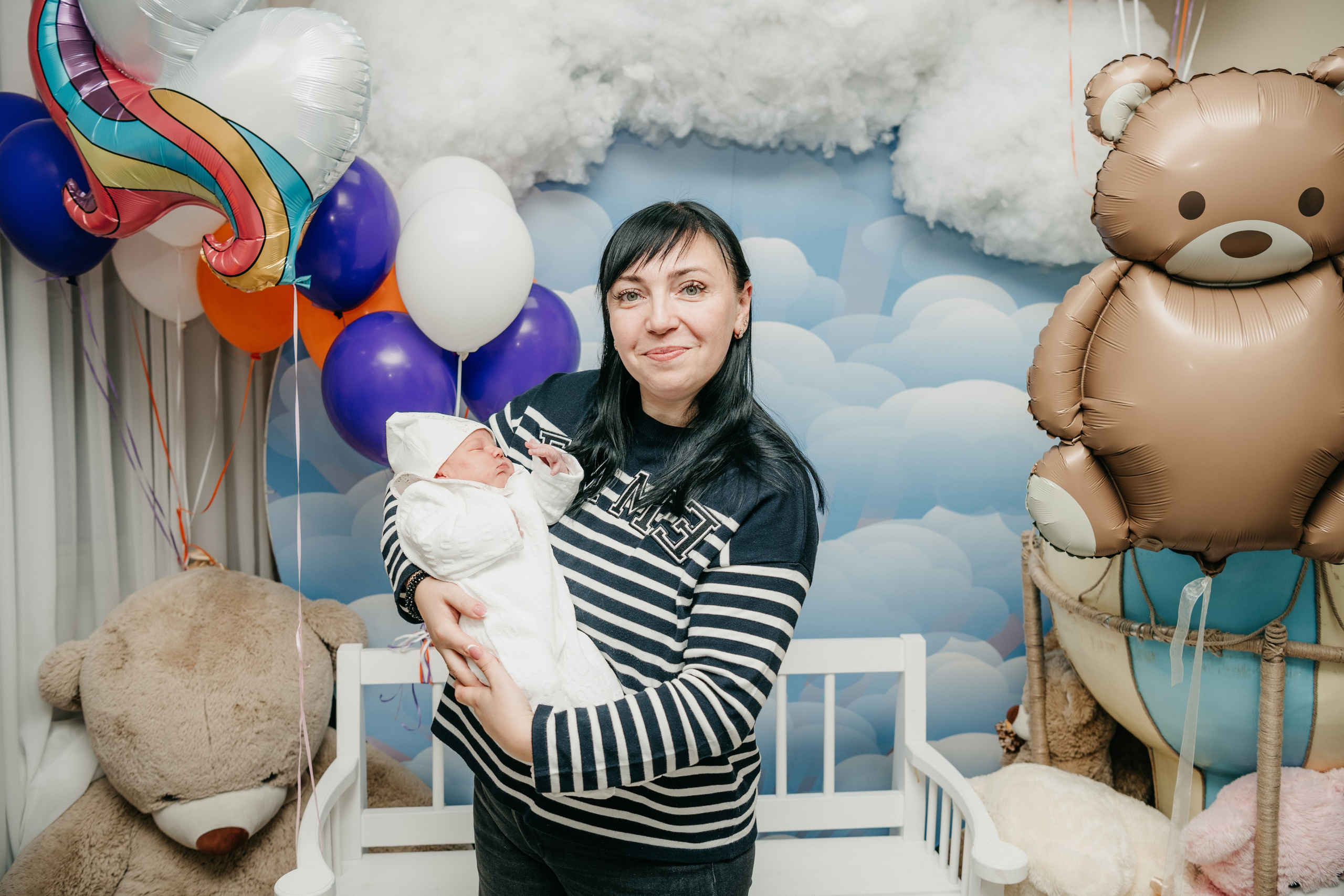 Выписка Евы. Мать и дитя на Севастопольском. Фотограф на выписку из роддома в Москве и МО