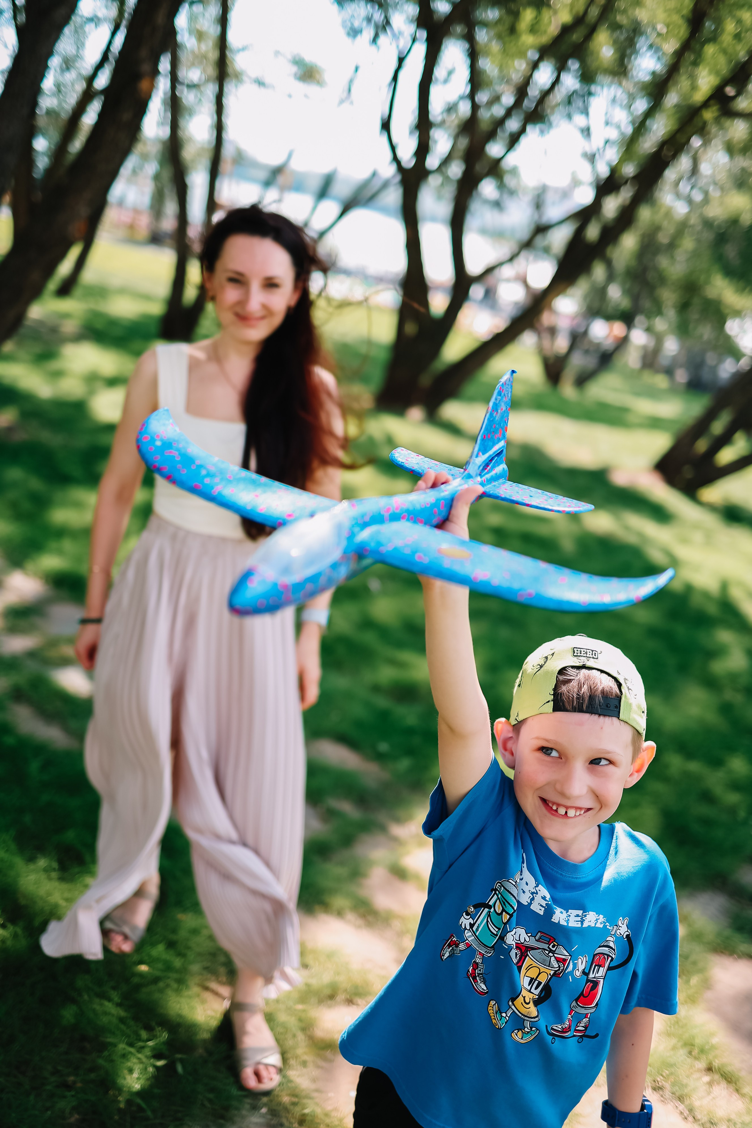 алёна малахова фотограф новосибирск семейный детский домашняя фотосессия в новосибирске день рождения репортажная съёмка фотосессия с лошадьми на конюшне деревня алтай  на природе фотосессия в детском саду