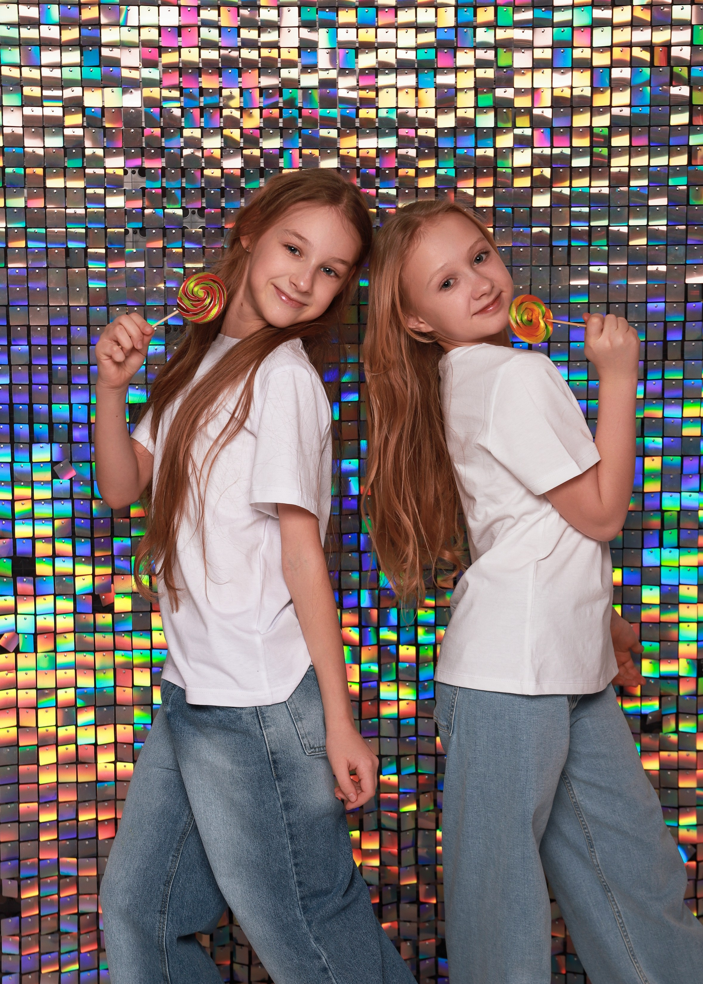 В джинсах. Фотограф Юлия Мальцева