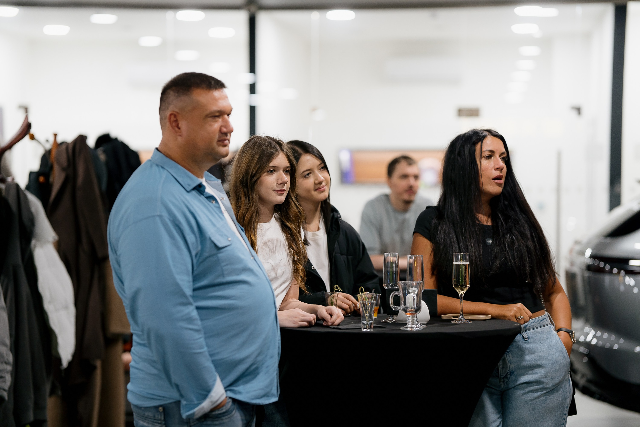 Презентация Exlantix ET. Сергей Кошкин. Репортажная и ивент-фотография в Сургуте