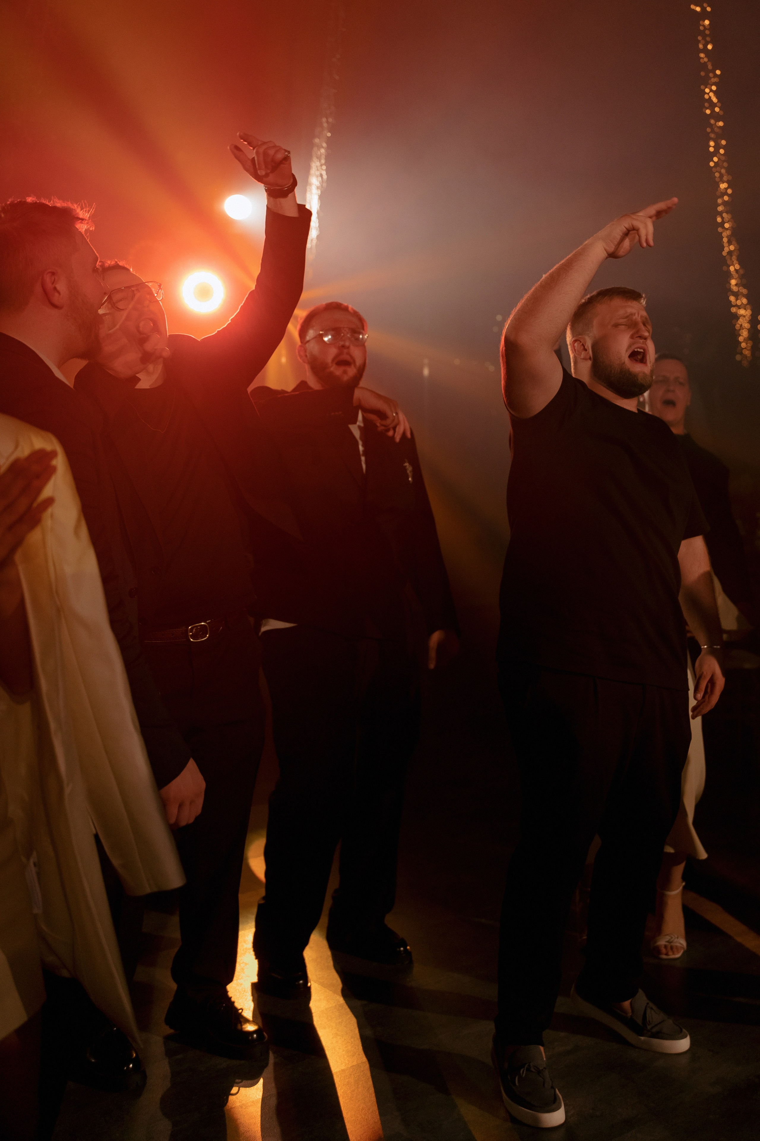 ЛЕС Event House выездная регистрация и свадебный банкет на площадке ЛЕС. Свадебный фотограф Москва