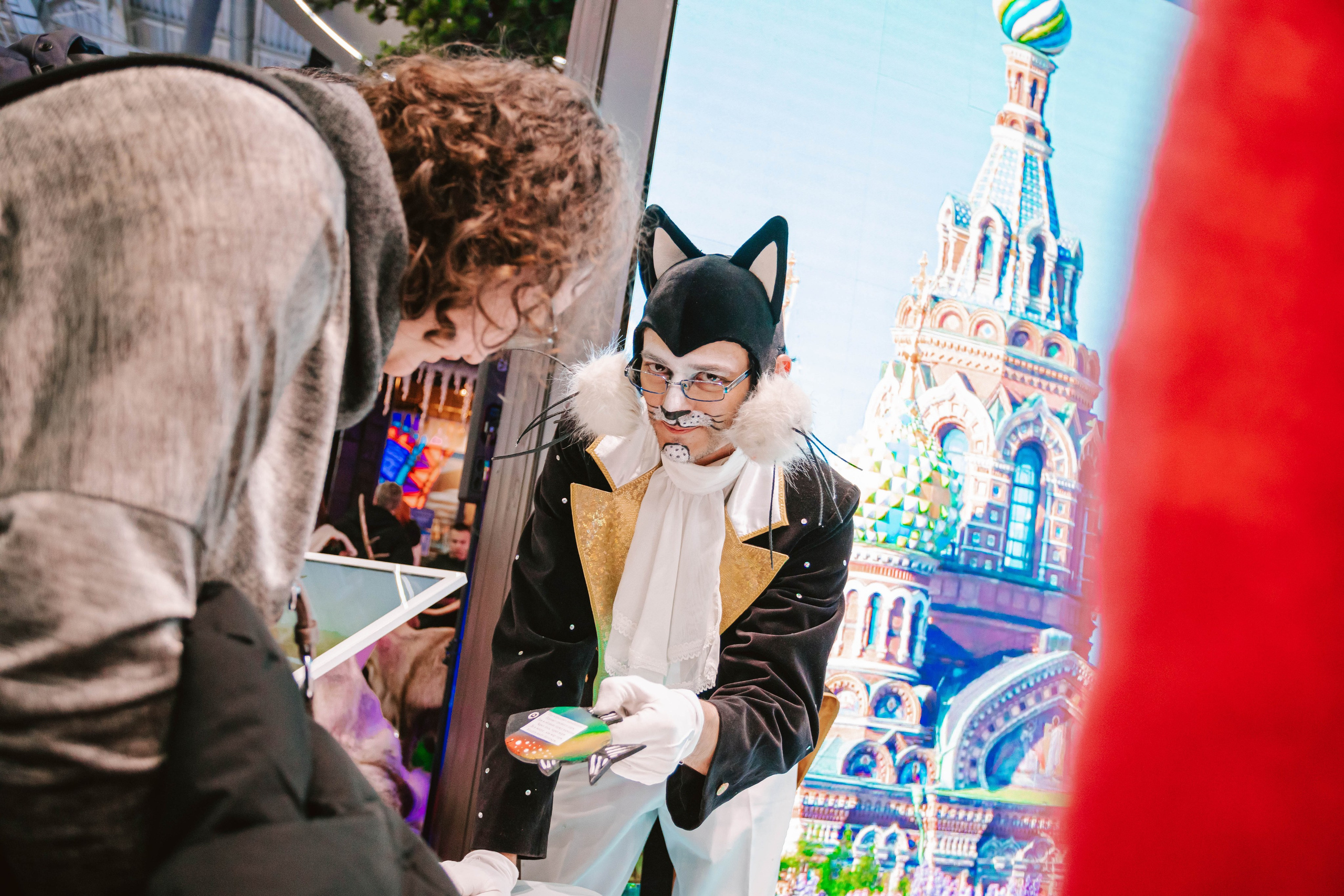 ПИТЕР БЫВАЕТ СОЛНЕЧНЫМ