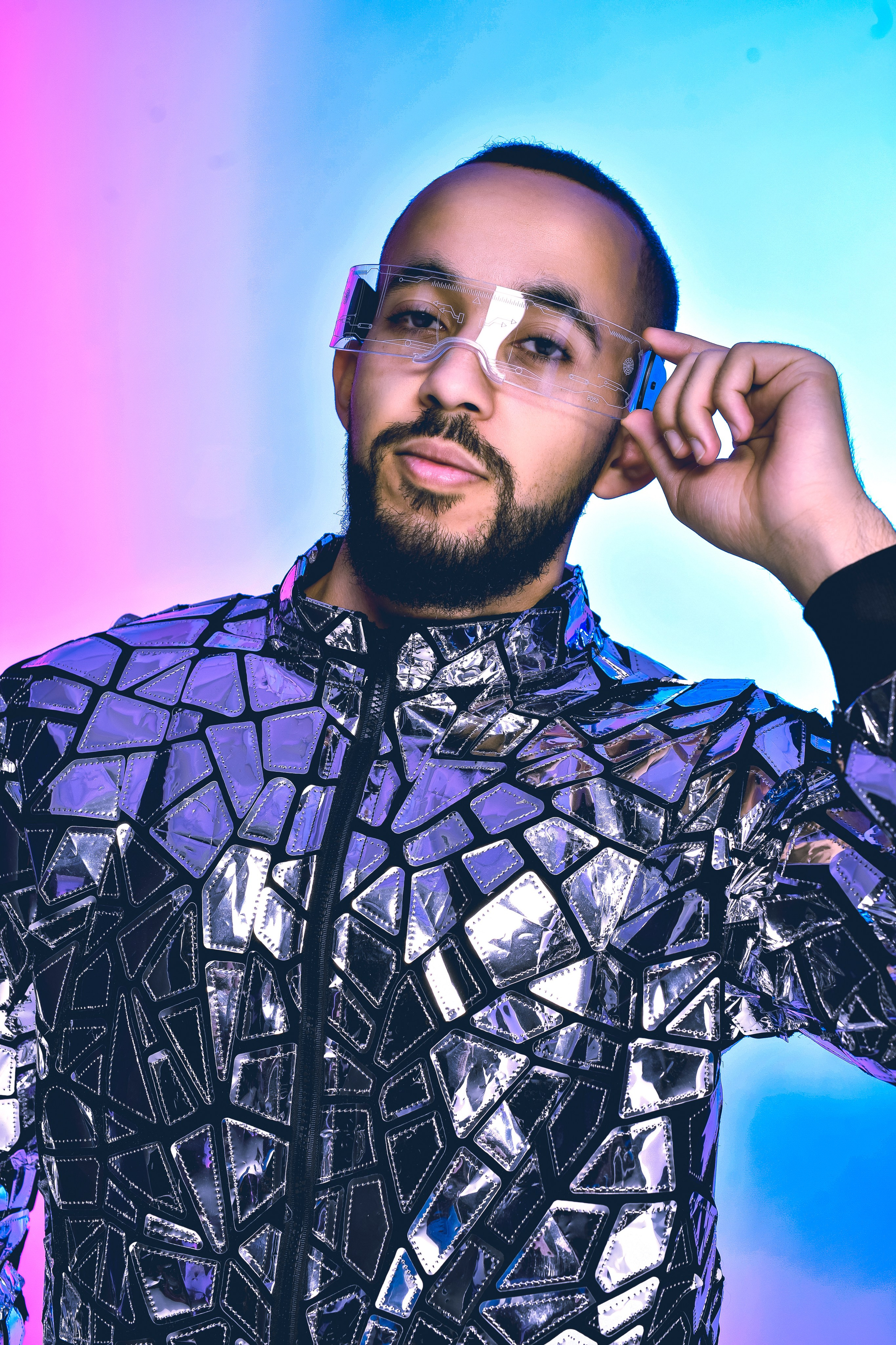 Фотографии на Мужской конкурс Мистер International Самарского университета