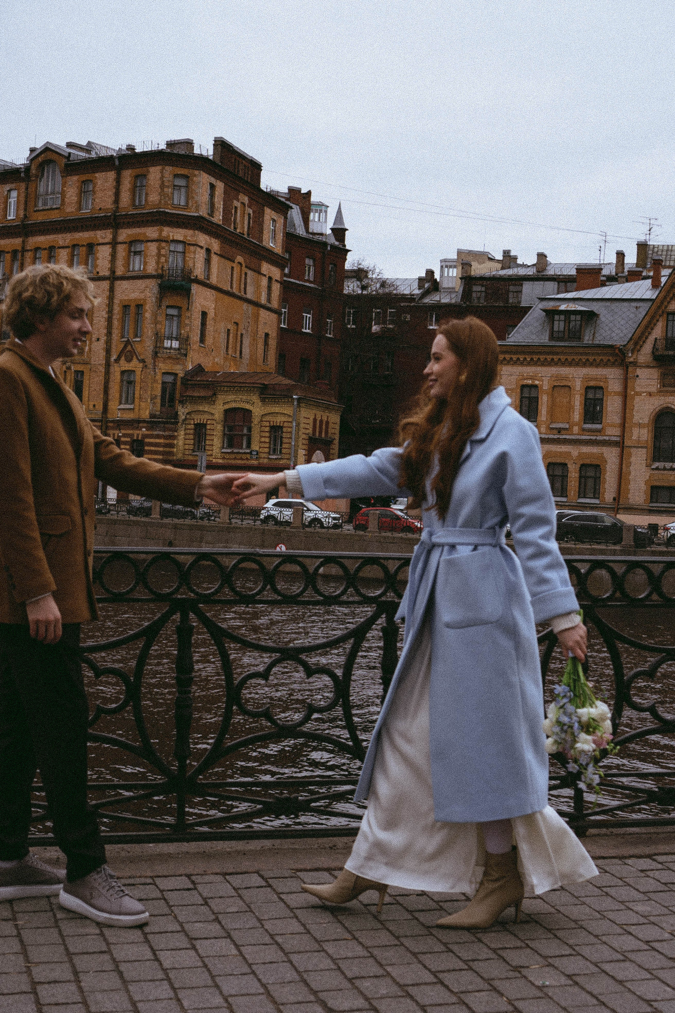 СВАДЕБНАЯ ПРОГУЛКА ПО ПЕТРОГРАДКЕ ВЕСНОЙ (ФОТОСЕССИИЯ ПАРЫ СВАДЕБНАЯ). Профессиональный фотограф, Санкт-Петербург — Виктория Богомолова