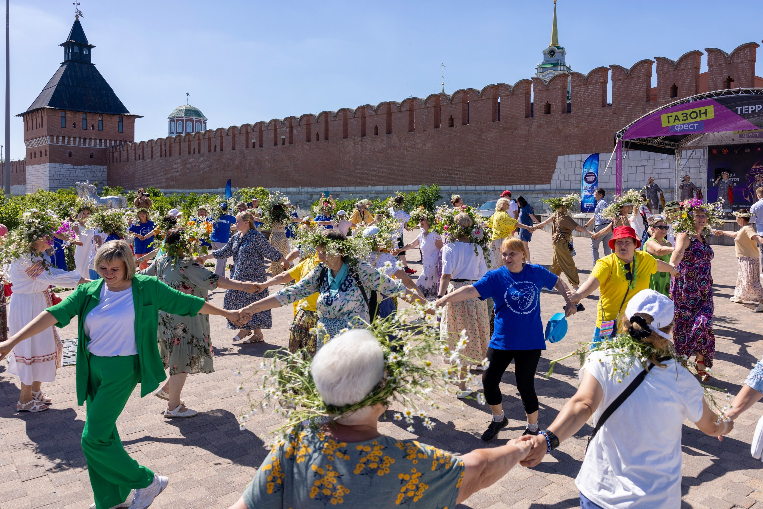 Фестиваль «Ромашковый хоровод». Северная ходьба. Фотограф в Туле Крупский АнДРей. Фотостудия «КАДР71» в Туле