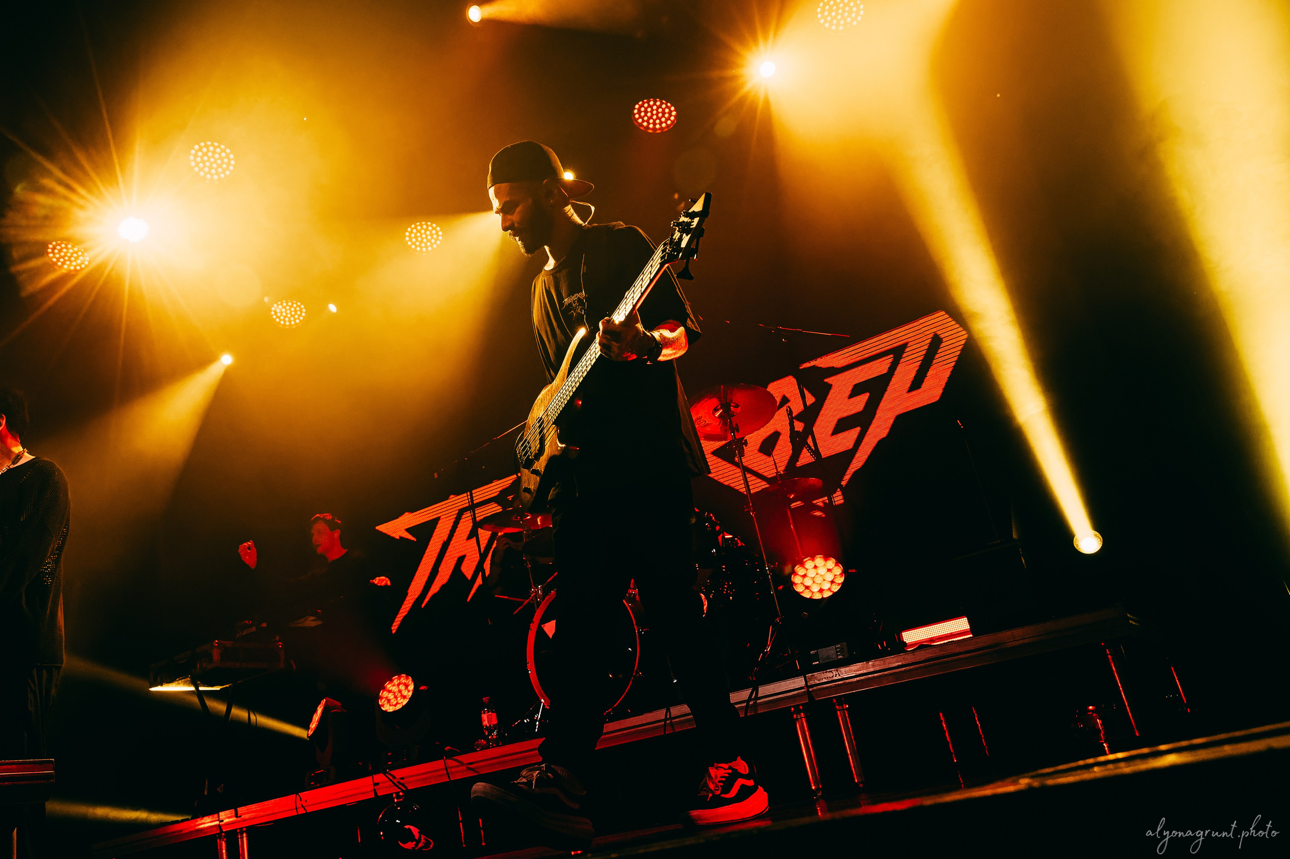 Таймсквер, фоторепортаж, СПБ, Космонавт, 14.11.2025. Алена Адрианова: фотограф в Санкт-Петербурге