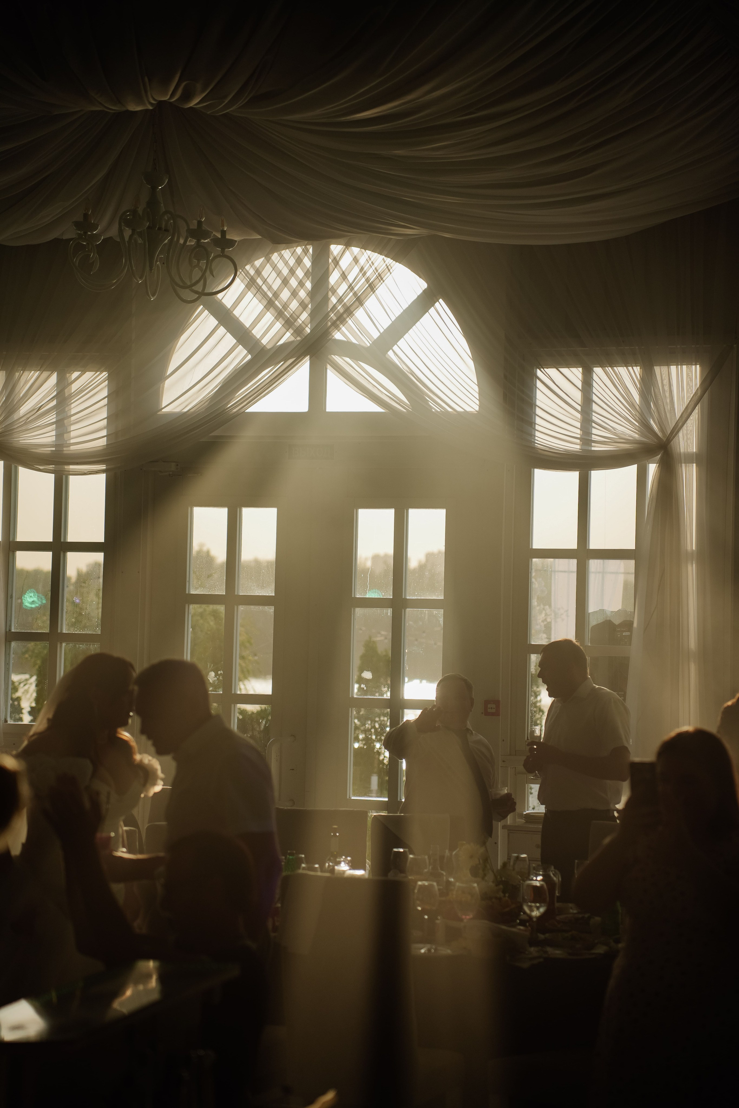 Хаятт и Усадьба Голицына. Кирилл и Ольга. Свадебный фотограф и видеограф в Ростове-на-Дону Виталий Величко