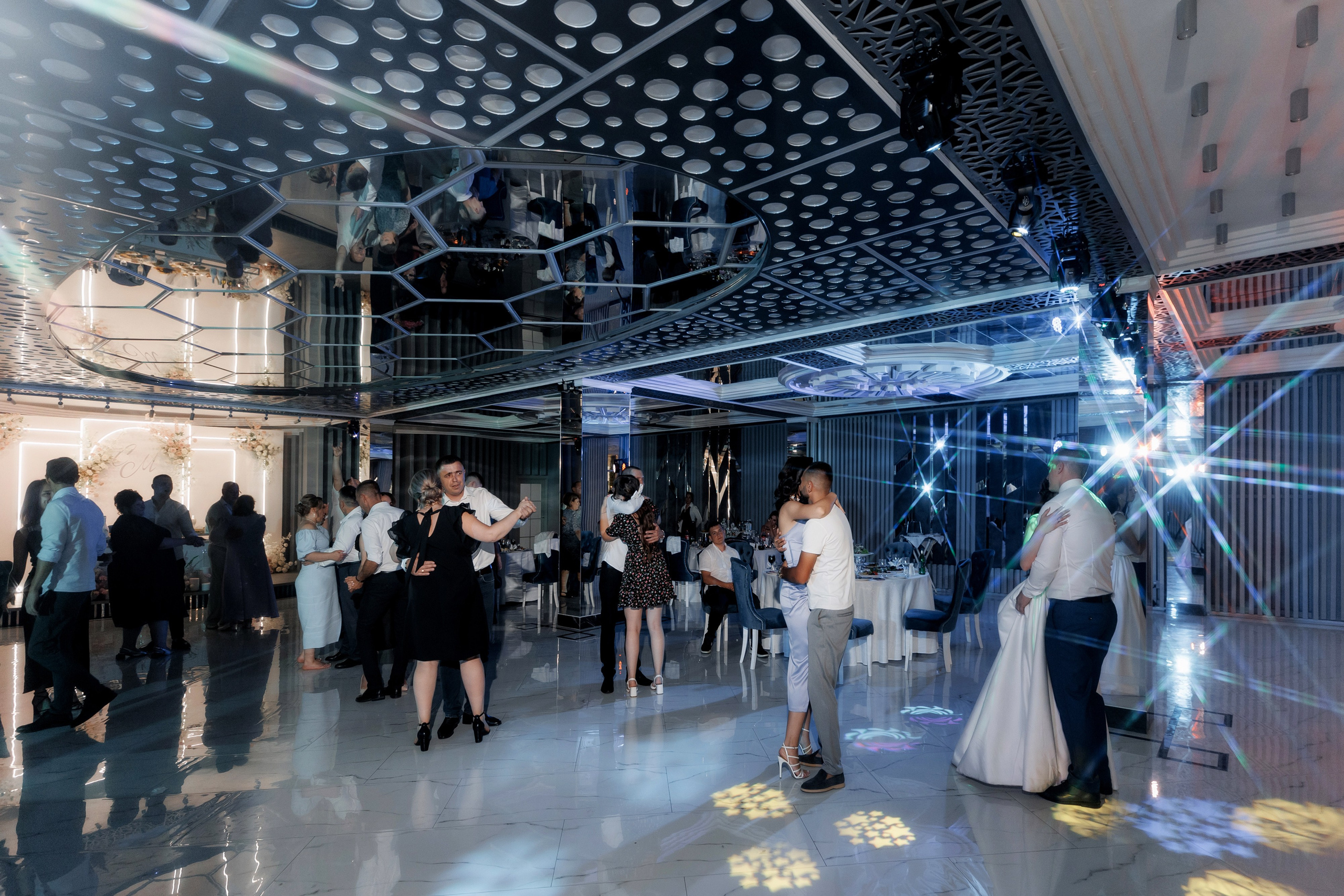 Свадебная Фотосессия в Краснодаре. Свадебный, детский и семейный, интерьерный фотограф в Краснодаре