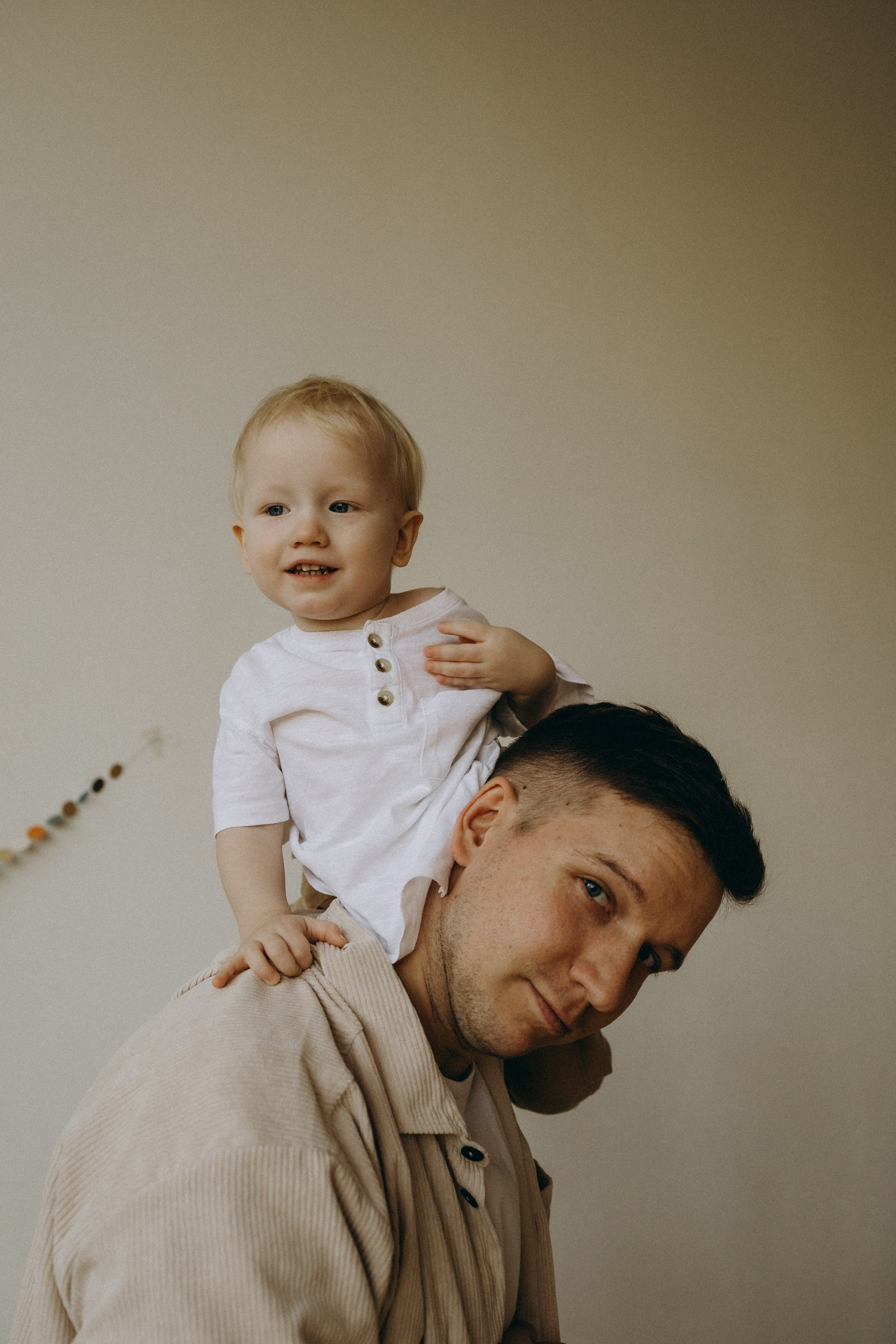 Никита, Николь, Миша. Главная