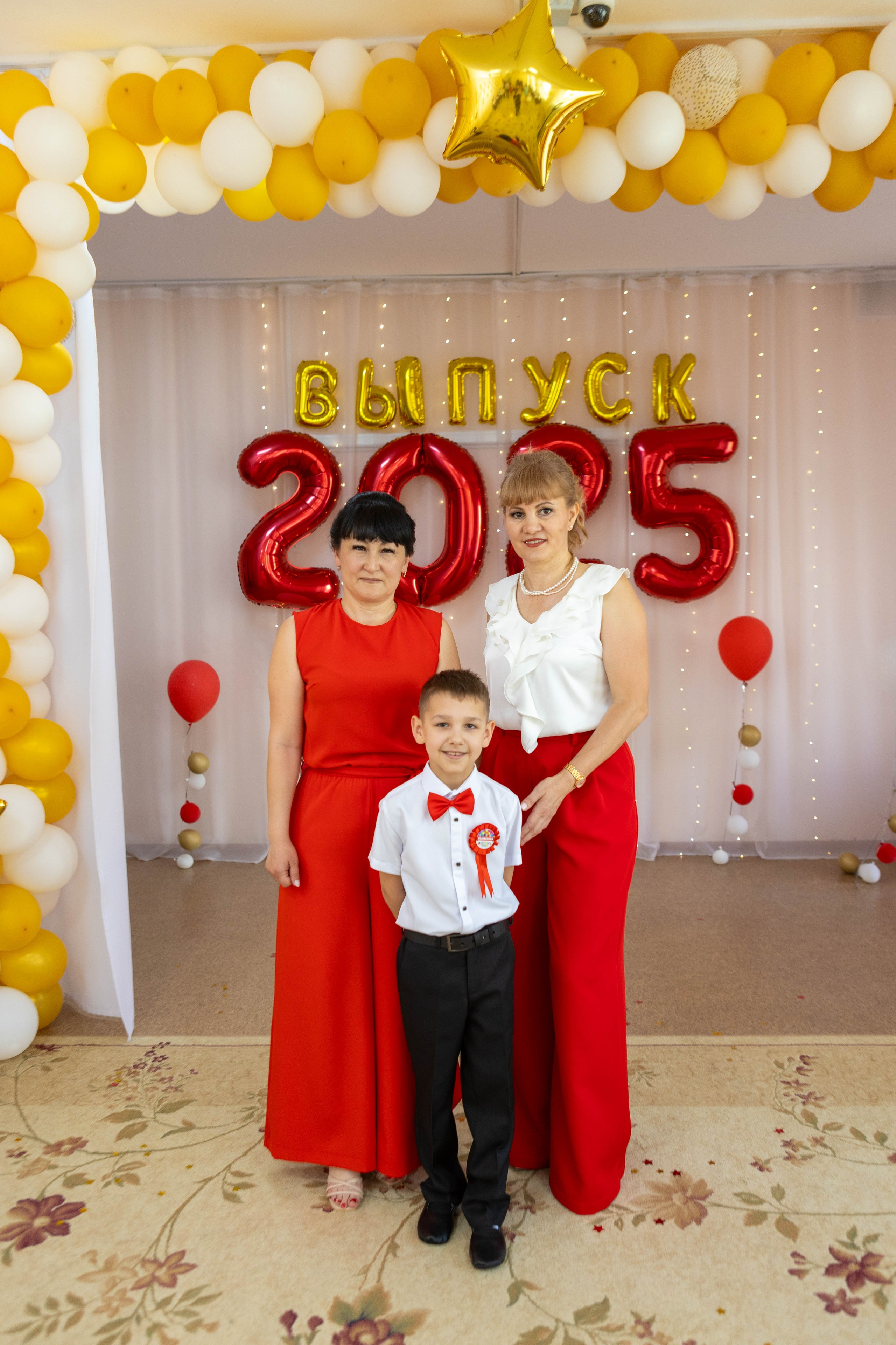Выпускной в детскому саду 2025 год. Свадебный и предметный фотограф Ренат Каламперов