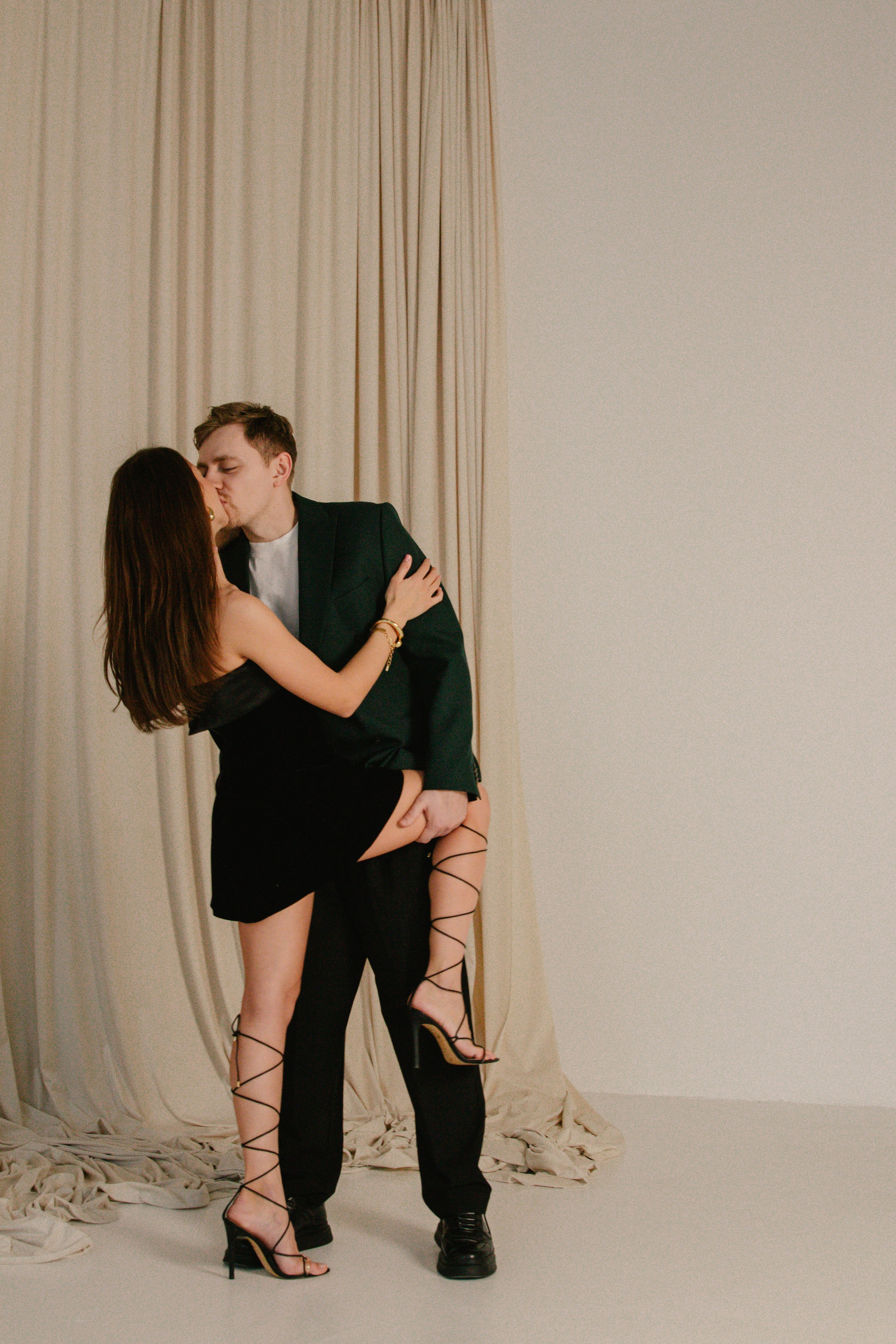 Полина и Костя. Фотограф Настя Булочка Екатеринубрг