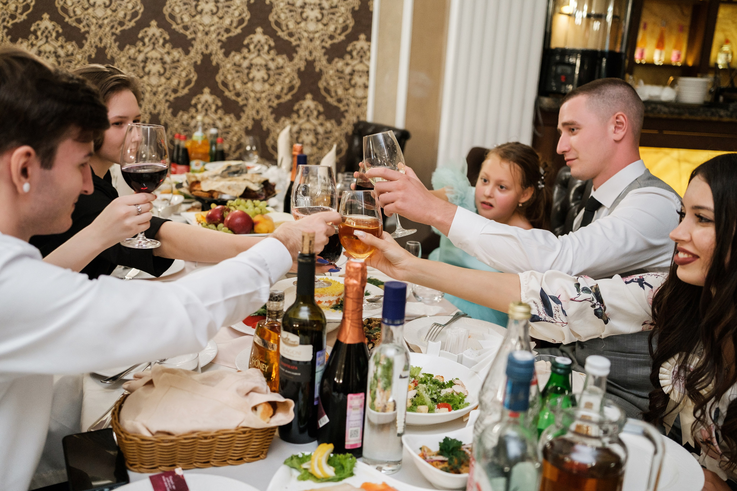 Дмитрий и Александра. Свадебный фотограф | репортаж | праздники | крещение