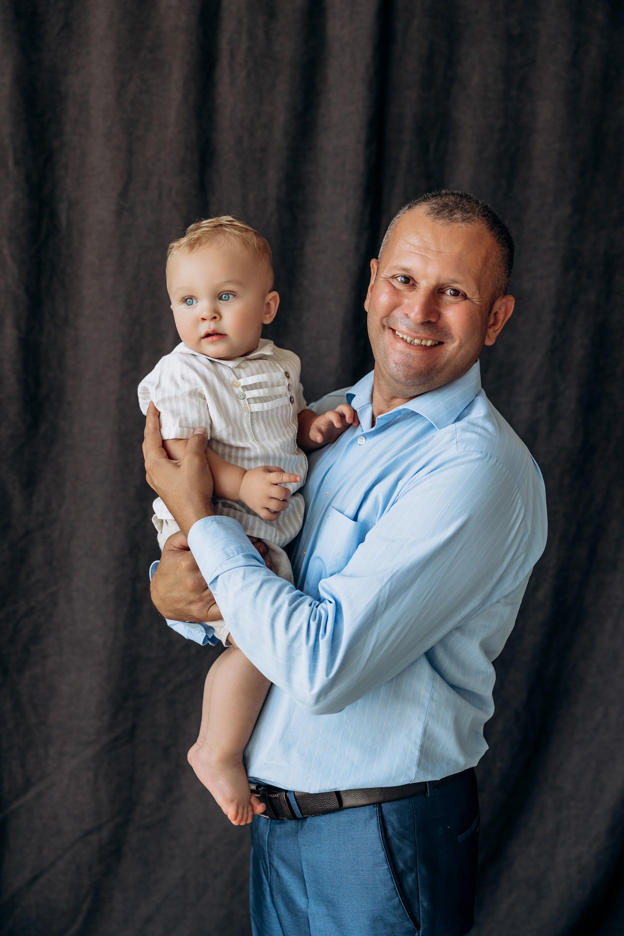 Анастасия и семья. Фотостудия Нюд. Фотограф в Калининграде свадебная фотография, репортажная, фотосессии