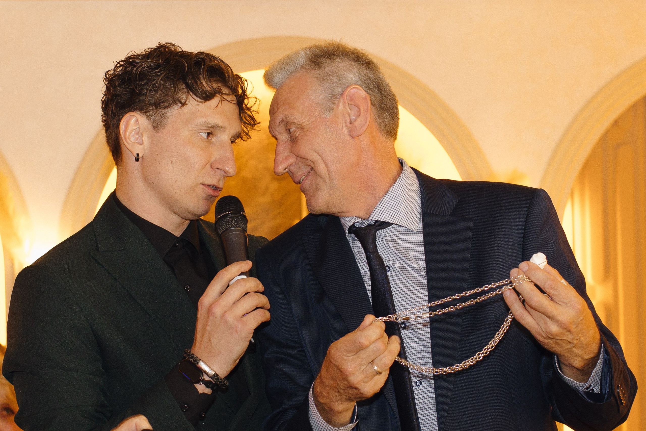 Банкет (Кристина&Алексей). Свадебные фотографы в г. Сургут Маркова Наталья и Замахина Елена