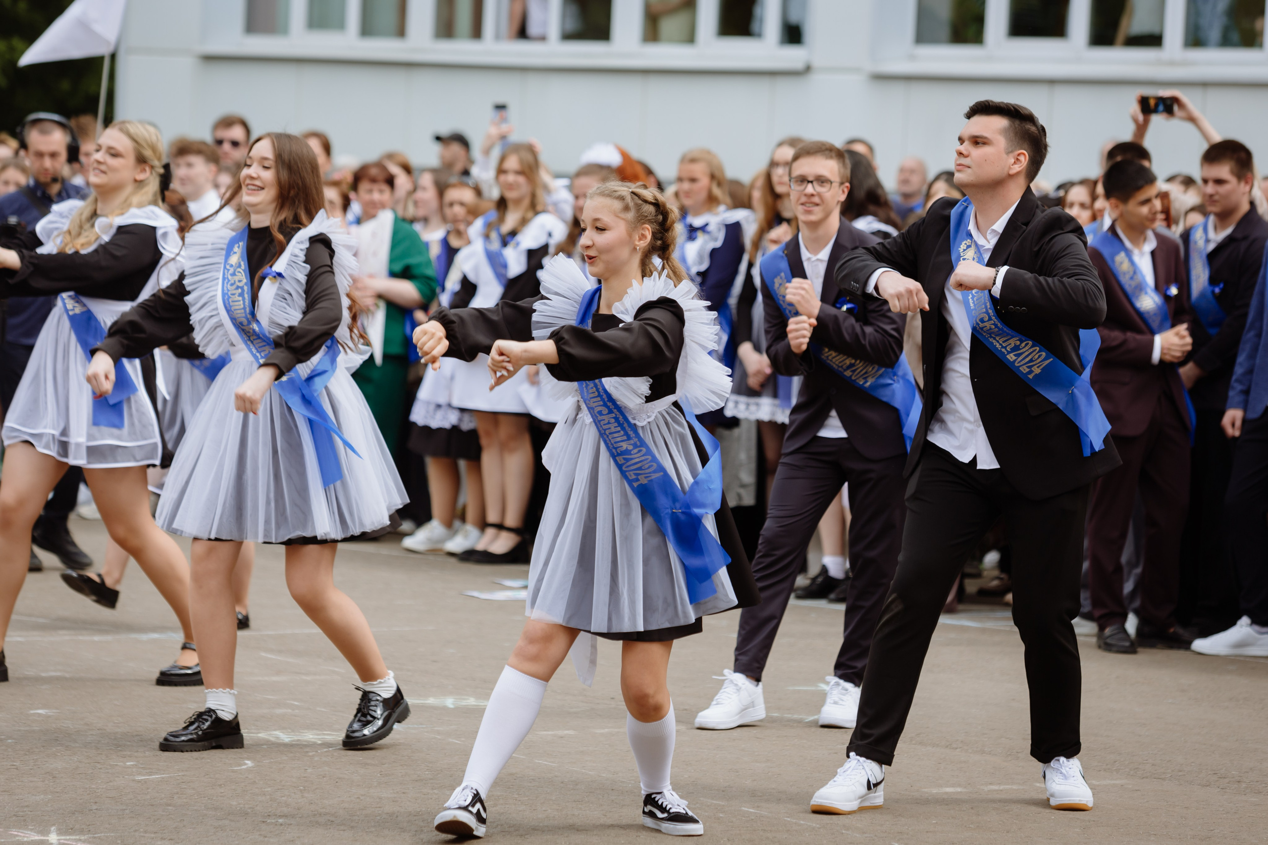 Последний звонок 2024 (3 часа фотосъемки). Профессиональный фотограф Надежда Антонова