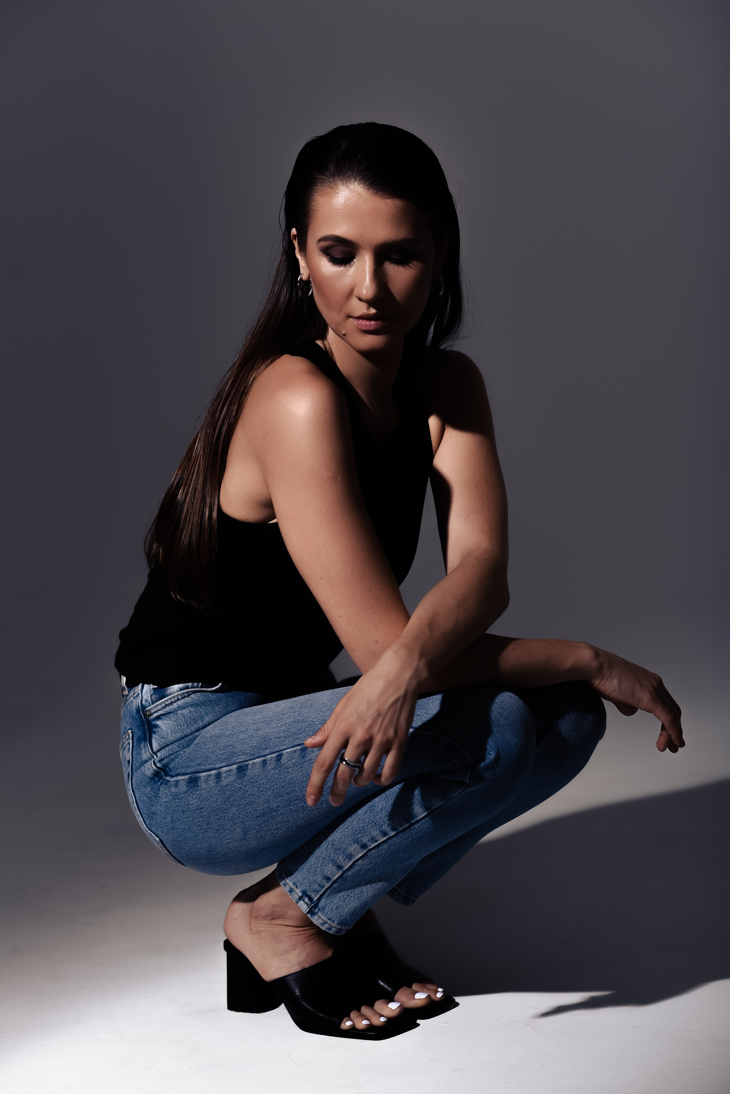 Женский портрет. Анастасия Петрович фотограф, фотокорреспондент в Москве и Санкт-Петербурге. Фотосъёмка репортажа, мероприятия, корпоративная съёмка, контент