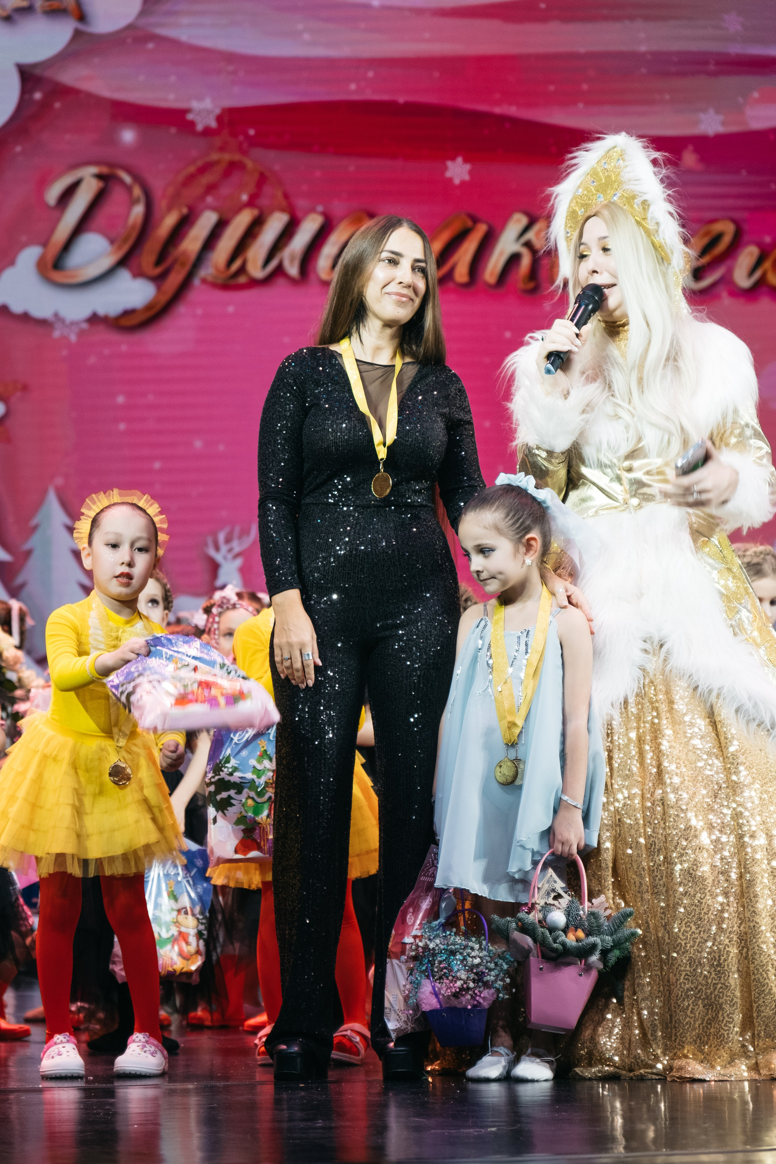 СурГУ 23.12.23. Репортажный и свадебный фотограф в Сургуте