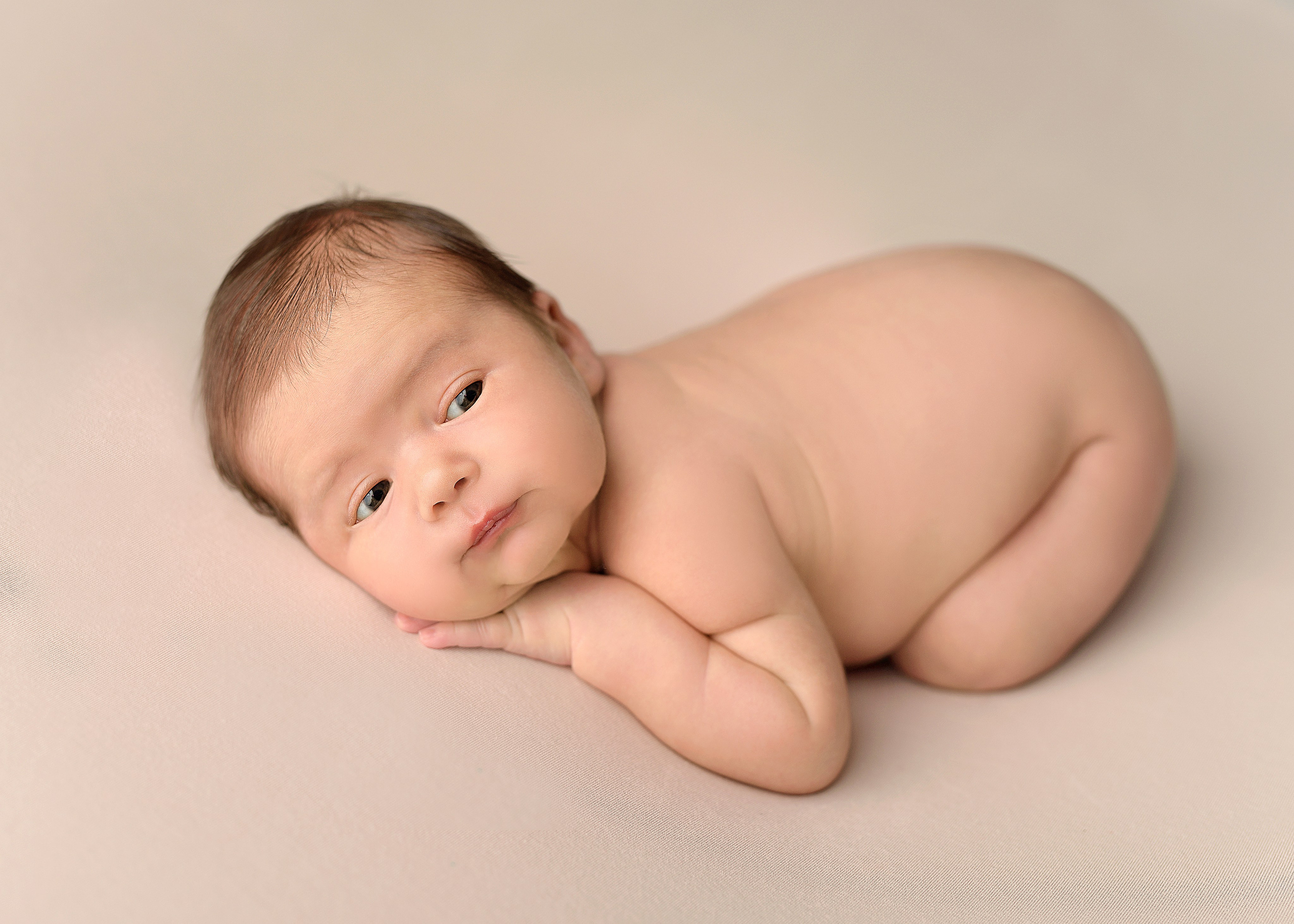 Лайфстайл с элементами ньюборн. Фотограф новорождённых малышей в Краснодаре Татьяна Нагорная