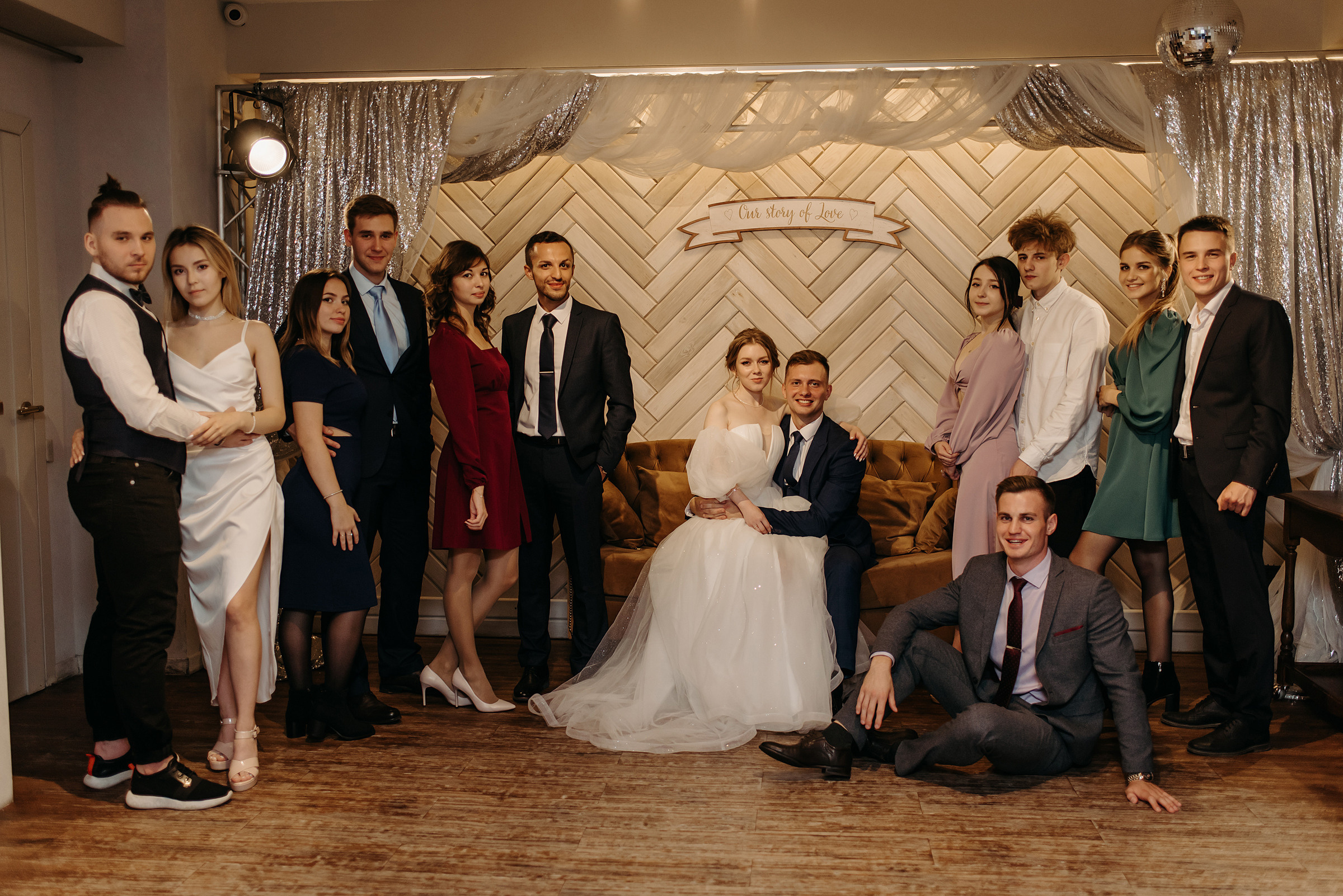 свадебный банкет в ресторане весенний