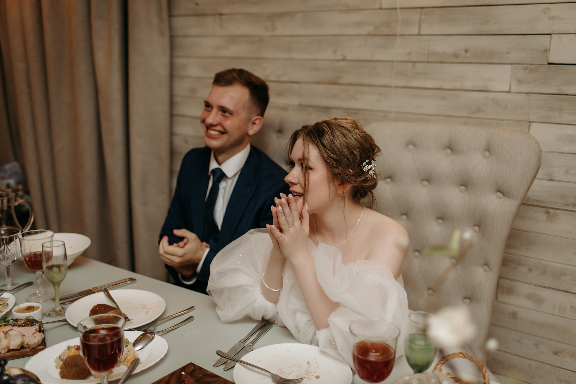 свадебный банкет в ресторане весенний