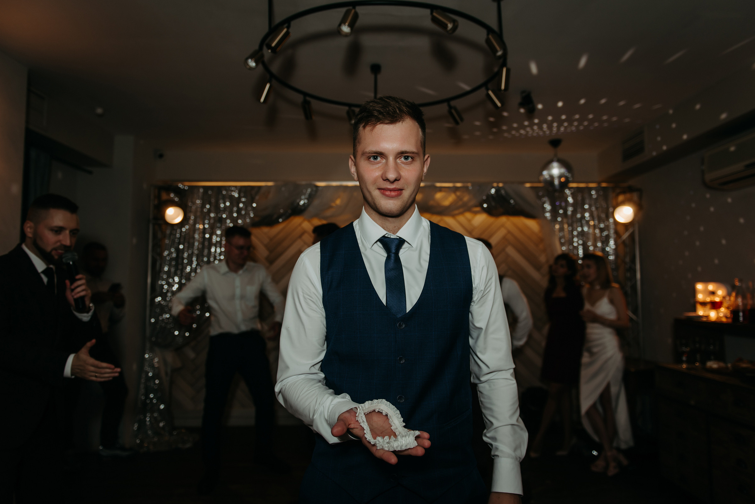 свадебный банкет в ресторане весенний