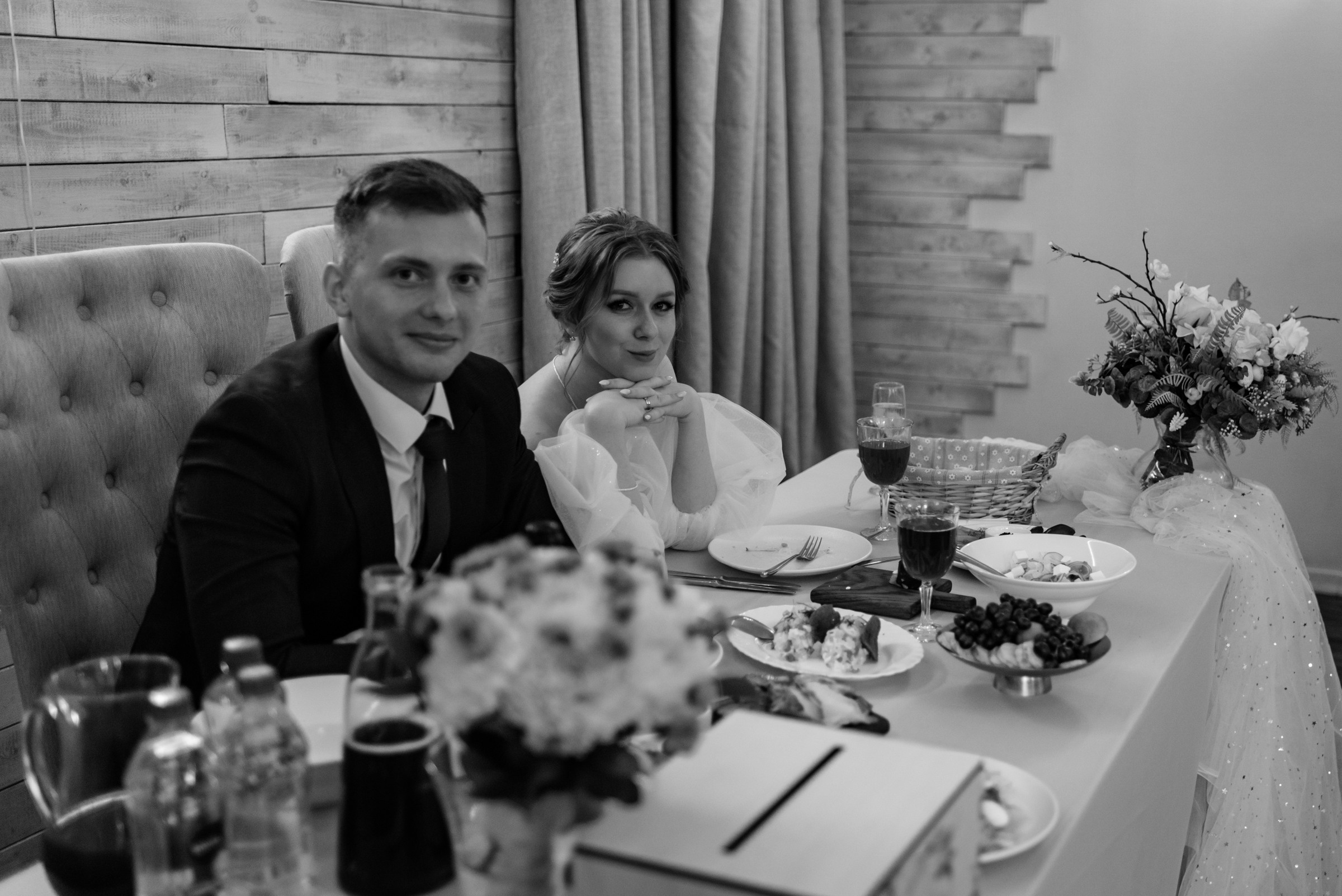 свадебный банкет в ресторане весенний