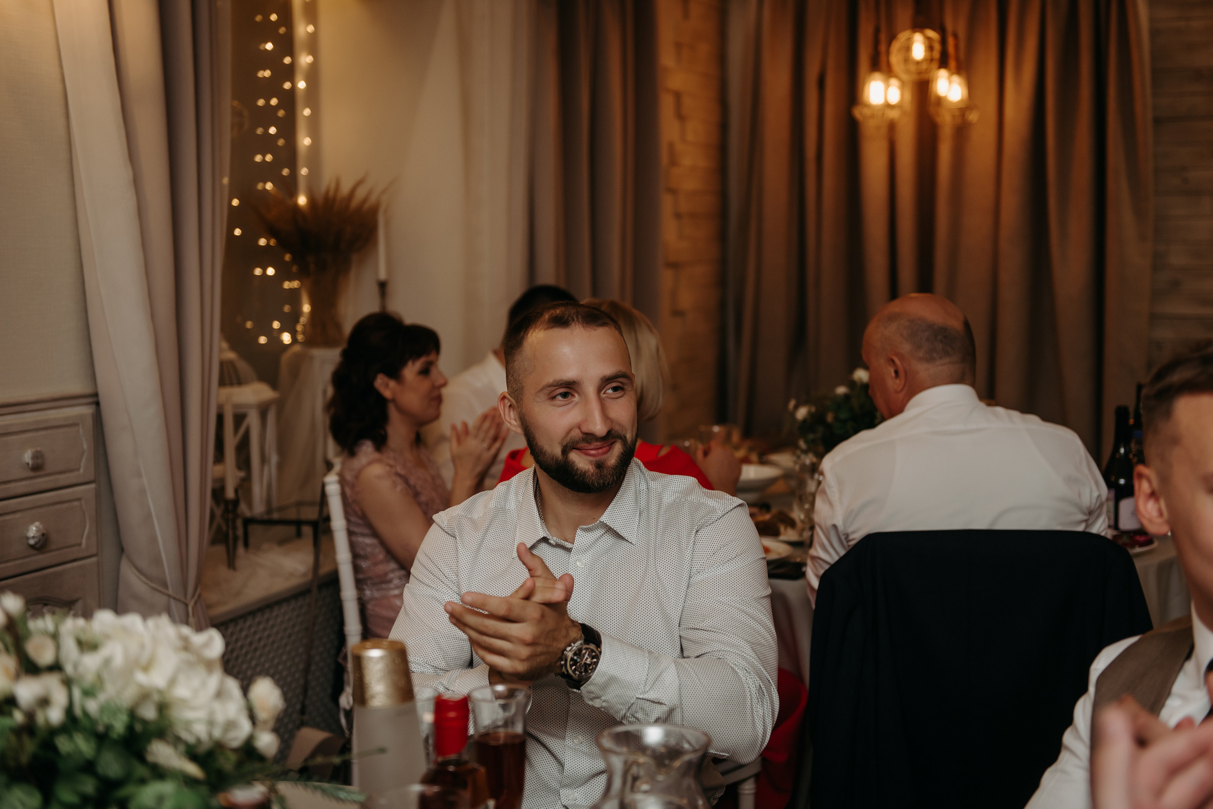 свадебный банкет в ресторане весенний