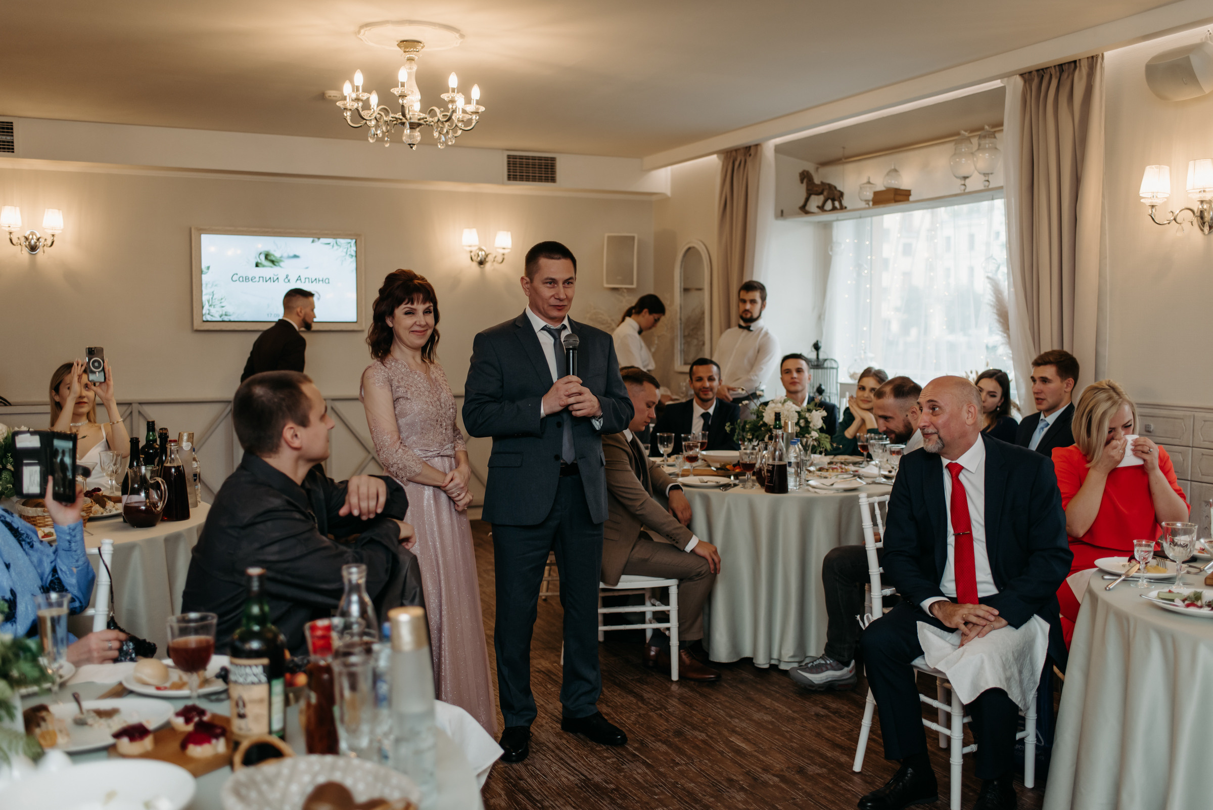 свадебный банкет в ресторане весенний