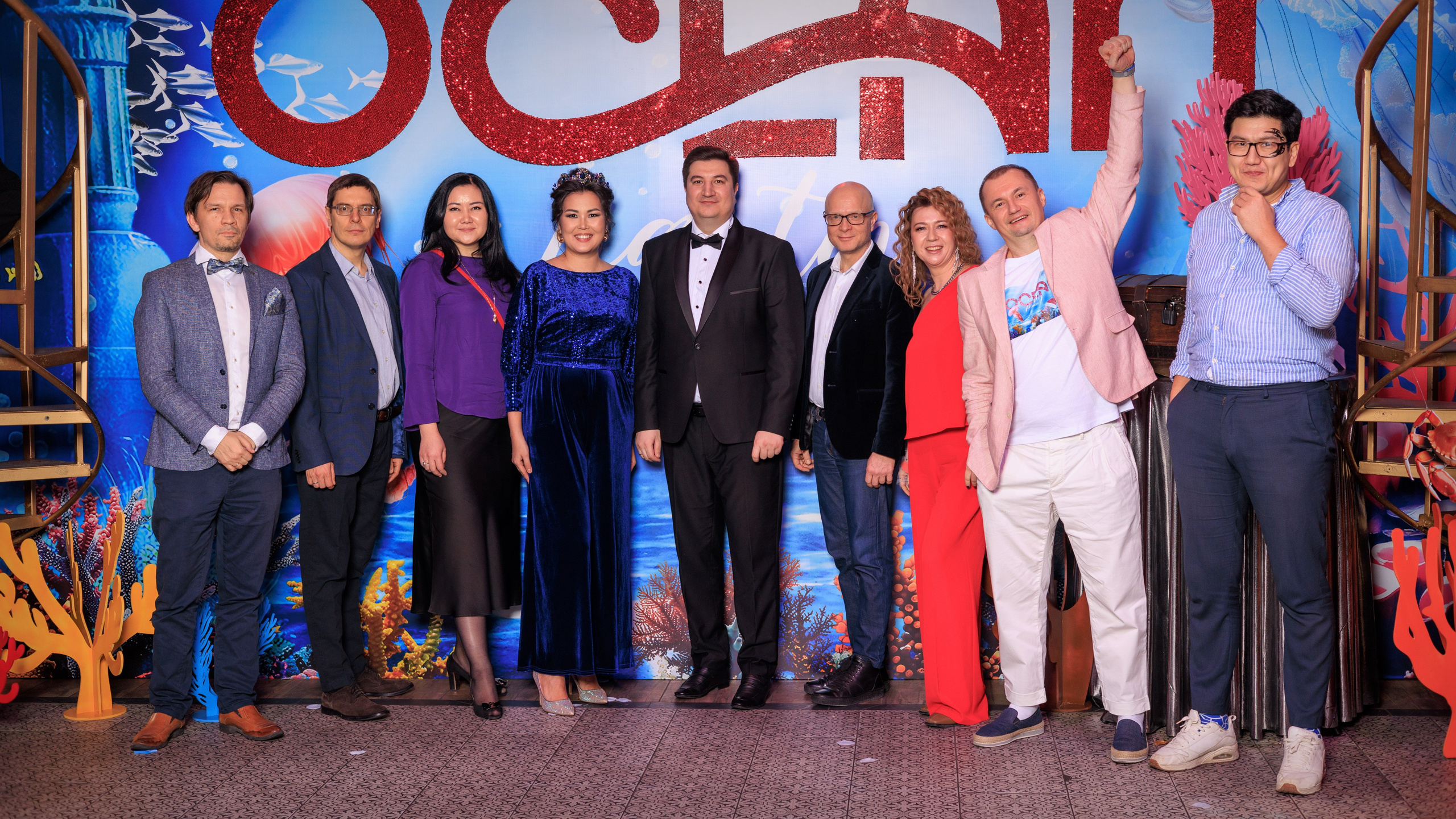 Бизнес-фотограф в Алматы — корпоративные съёмки, деловые портреты и репортажи. Профессиональный фотограф в Алматы