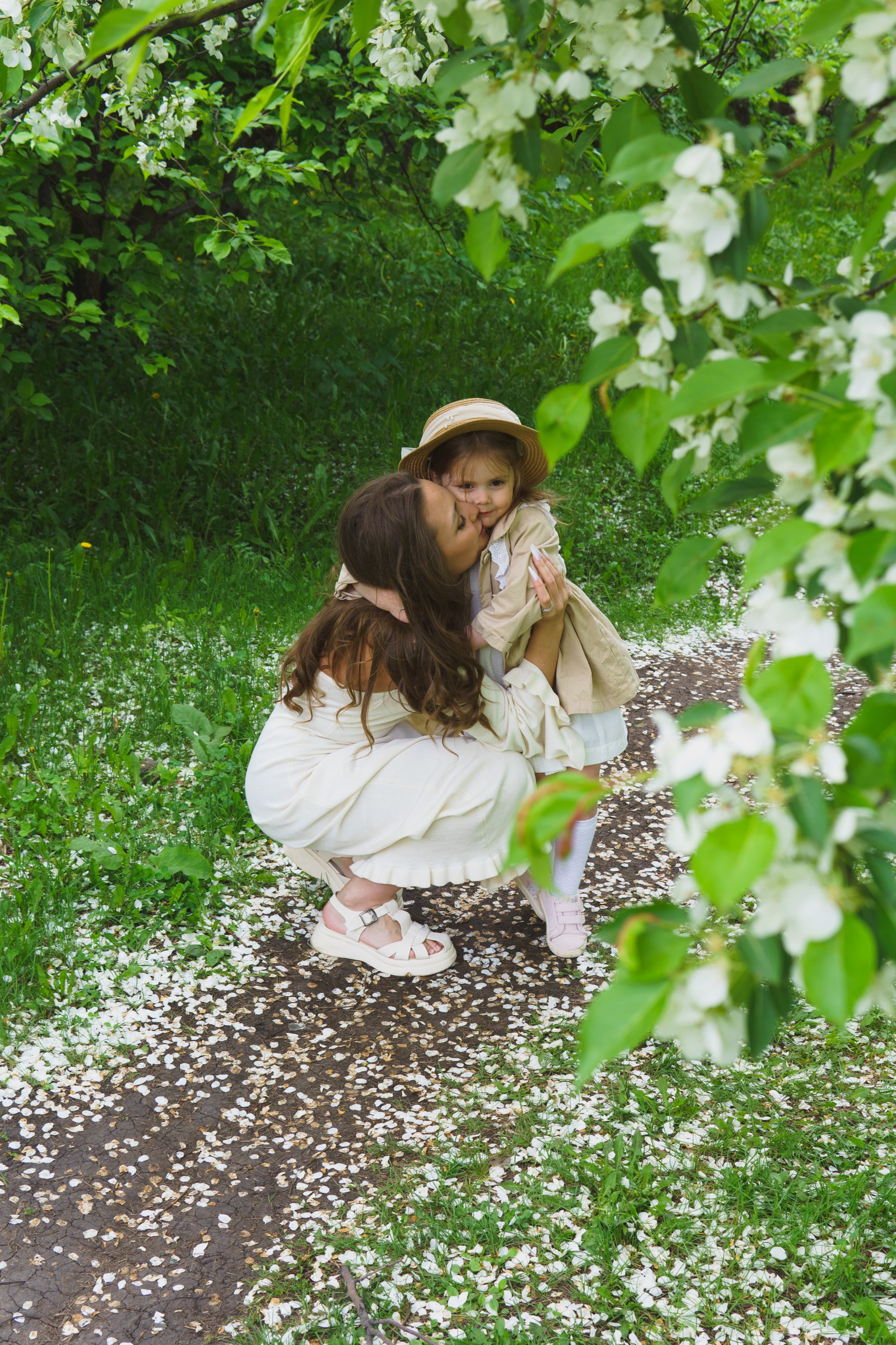 Весенняя фотосессия для мамы с дочкой. Челябинск. Портретный фотограф Челябинск Константин Марунин