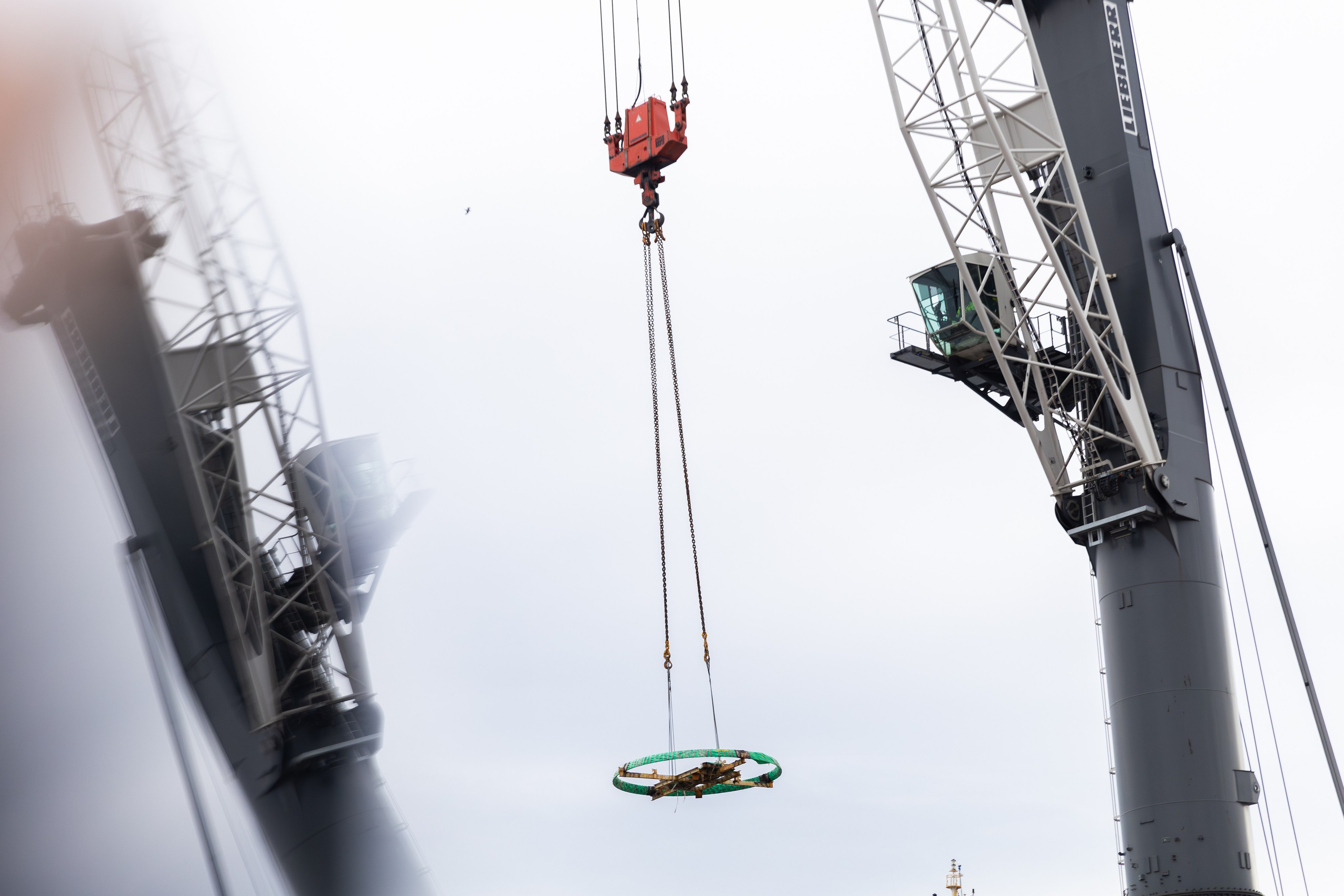 Разгрузка в порту. Снимаю съемки