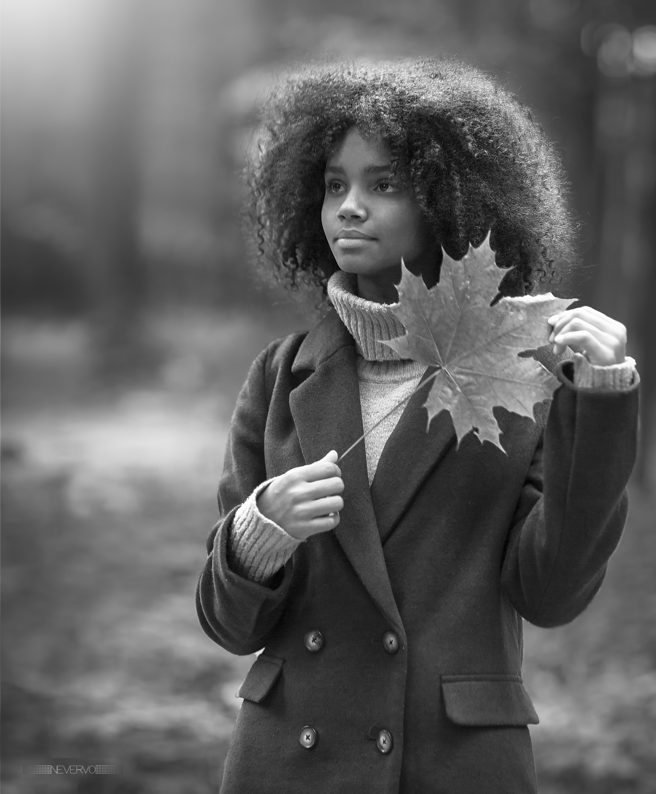 Черно-белая фотосъемка. B&W съемка в Москве. ЧБ фотограф Олег Голишник. Арт-фотограф Олег Голишников. Творческая мастерская