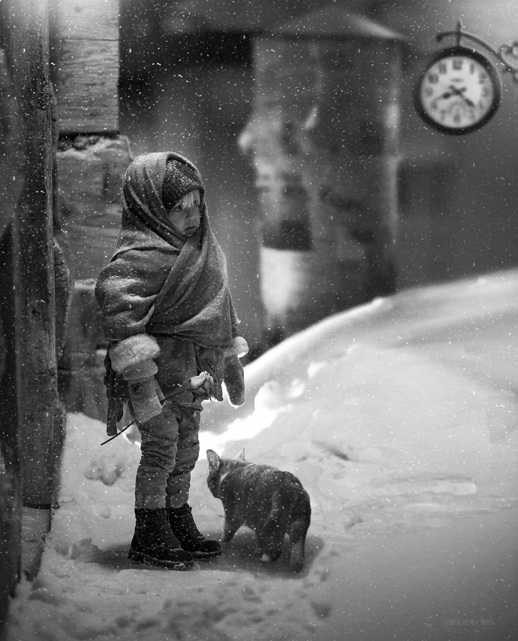 Черно-белая фотосъемка. B&W съемка в Москве. ЧБ фотограф Олег Голишник. Арт-фотограф Олег Голишников. Творческая мастерская