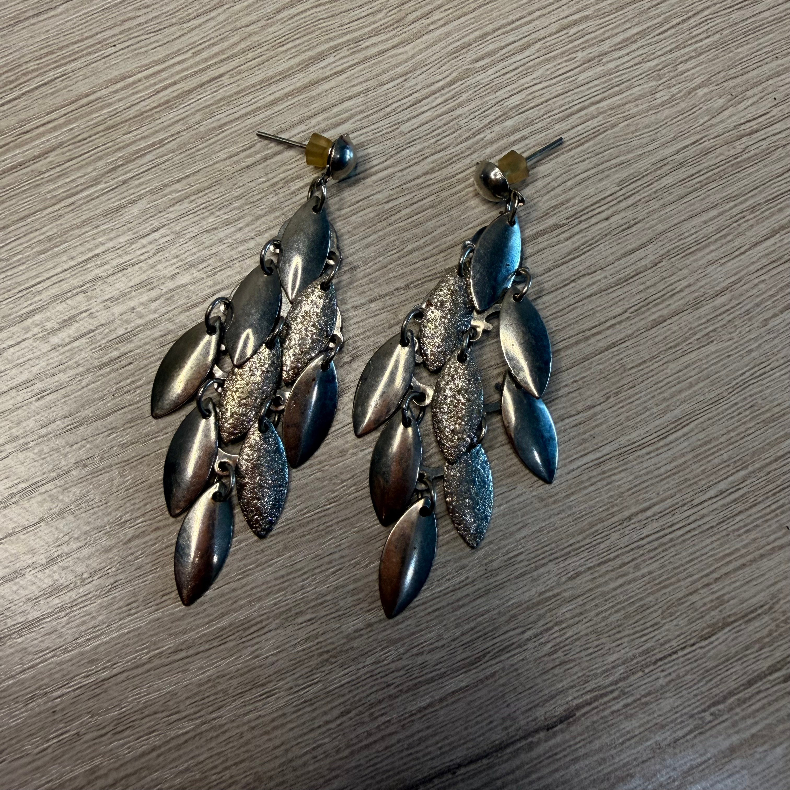 Украшения в аренду. Аренда костюмов, платьев и реквизита для фотосессий на Камчатке