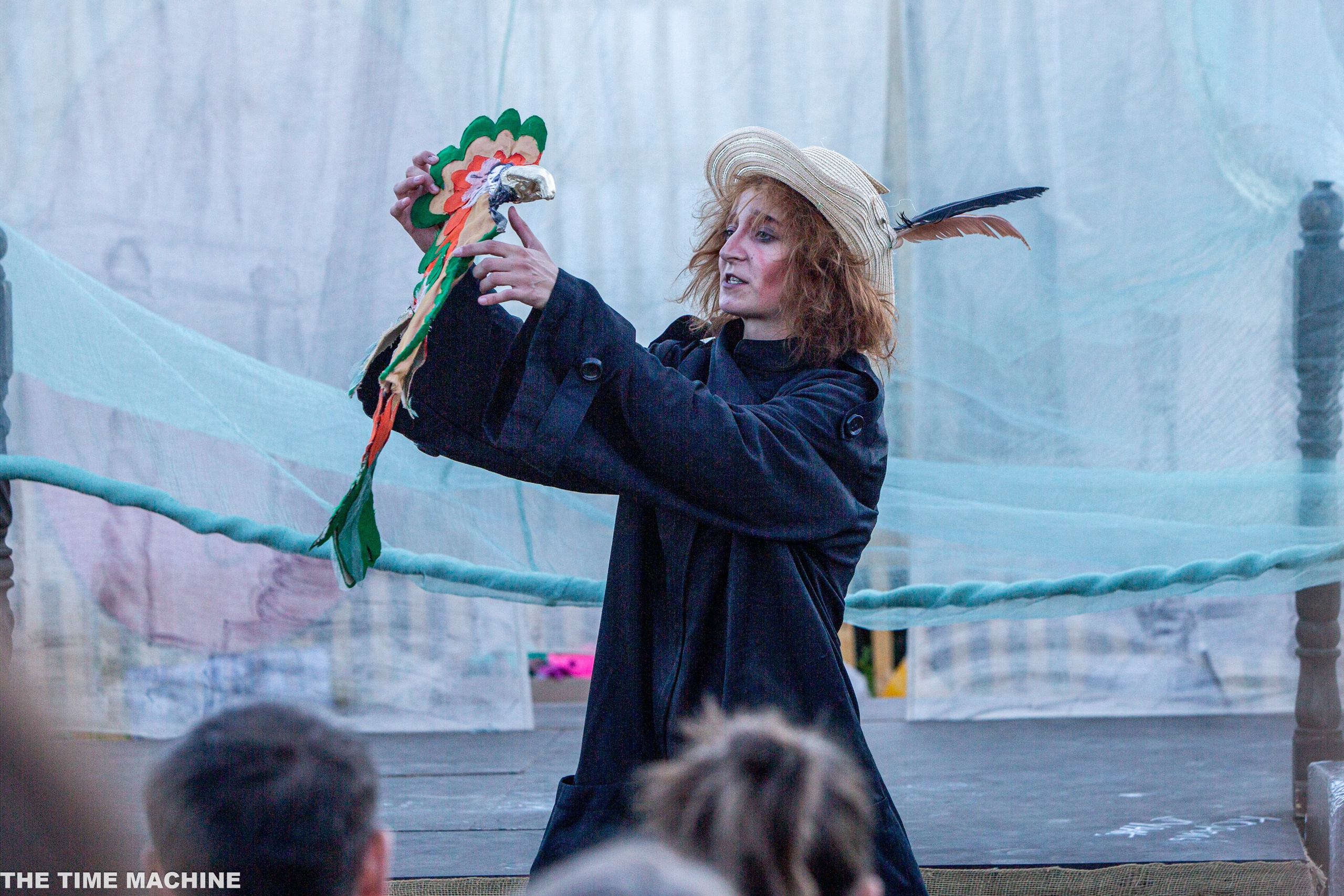 ТЕАТР. Фотограф для маркетплейсов Михаил Бове