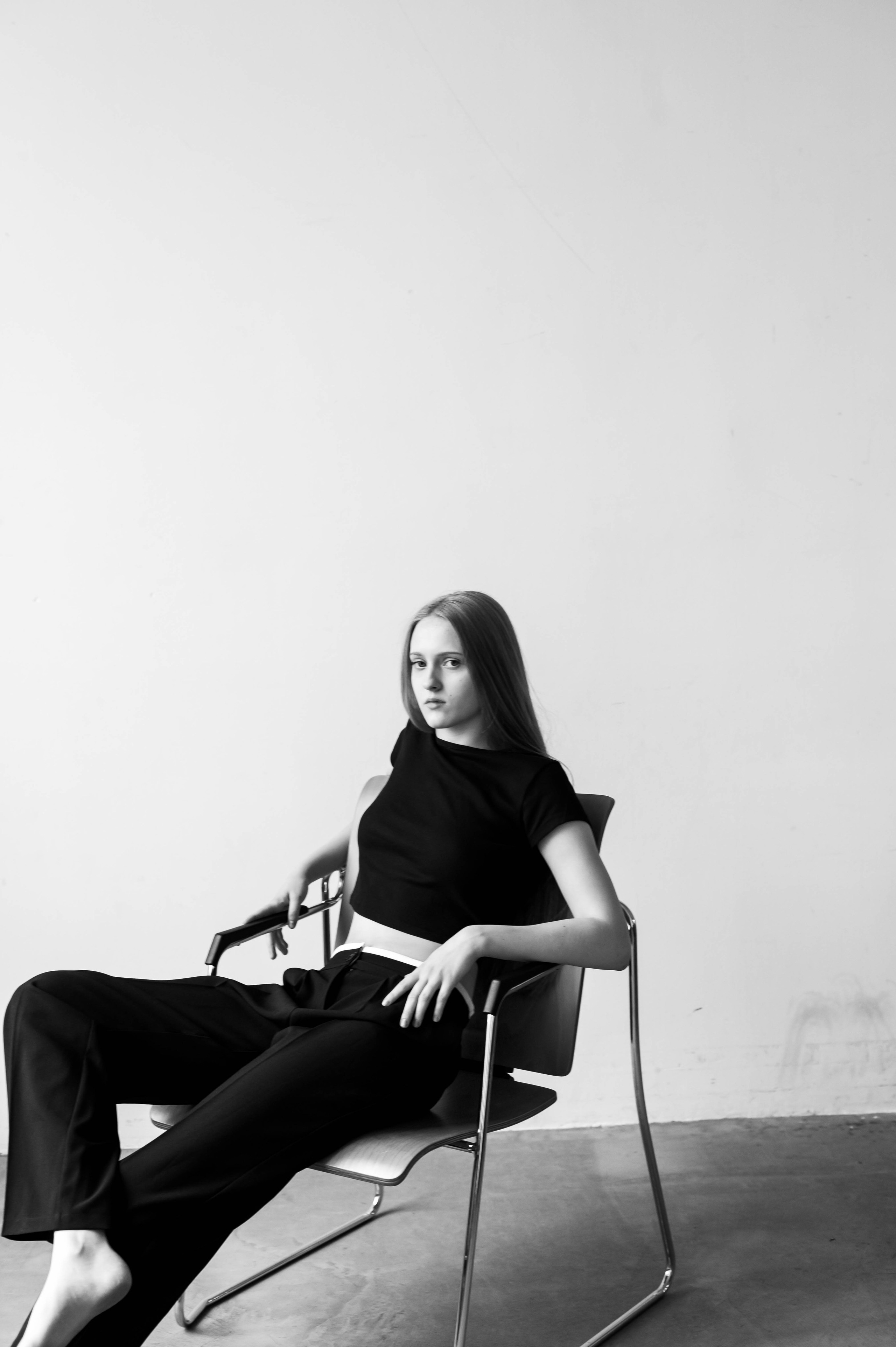 Женский портрет. Главная