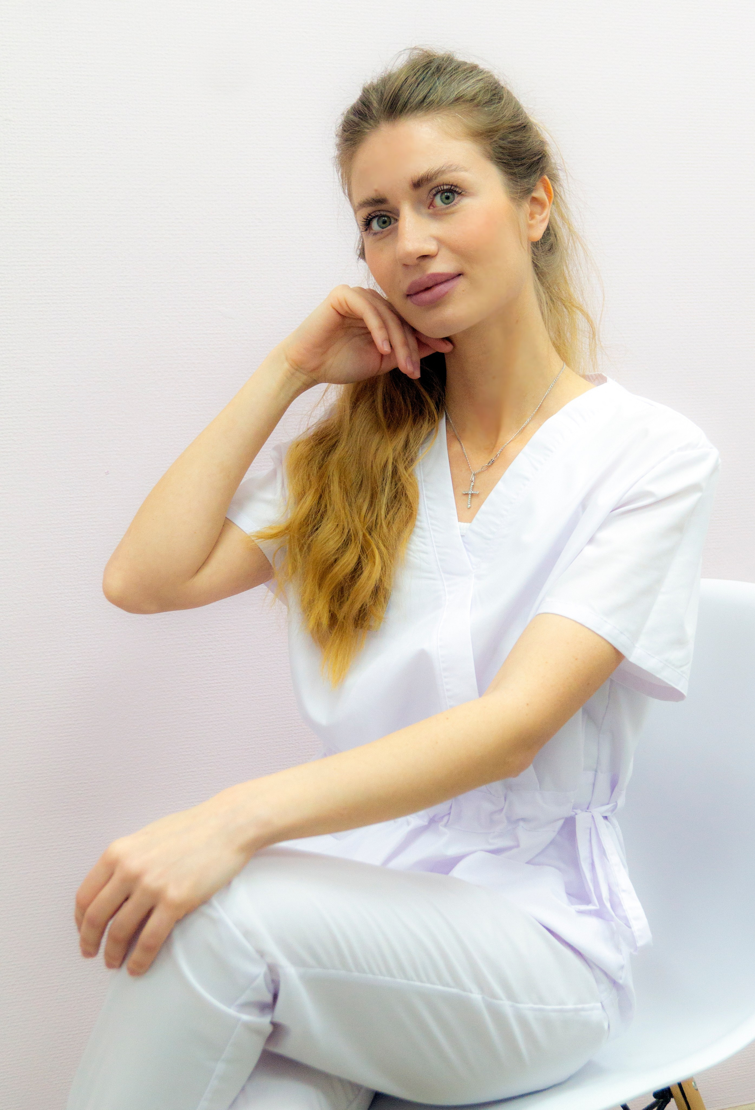 Съёмка в центре лазерной эпиляции. Интерьерный и портретный фотограф в Екатеринбурге Андрей Калинин