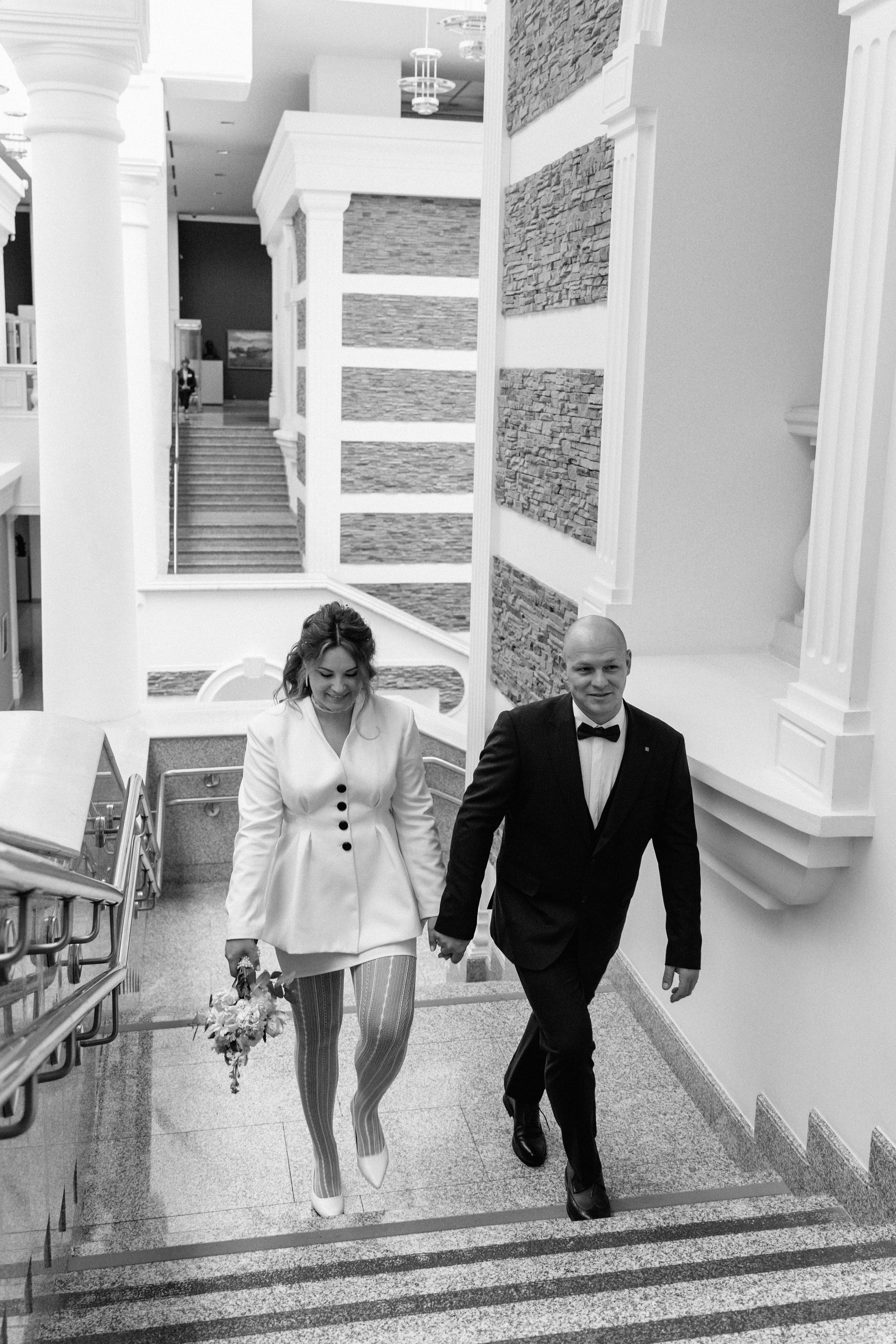 Свадебная фотосессия в музее. Ваш семейный фотограф в Минске — Вика Трегубова