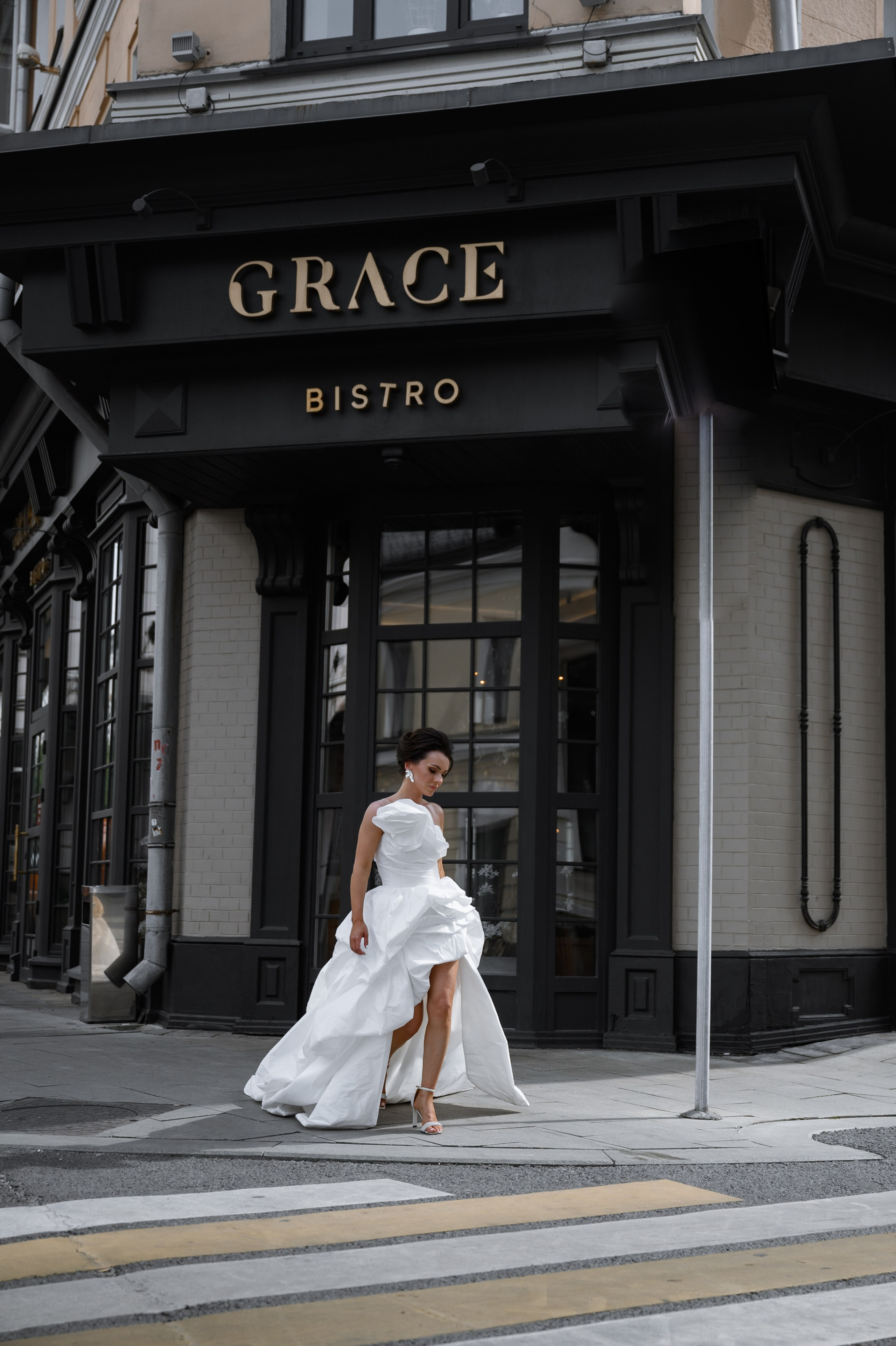 23.08.2024. RETOUCH-HOUSE