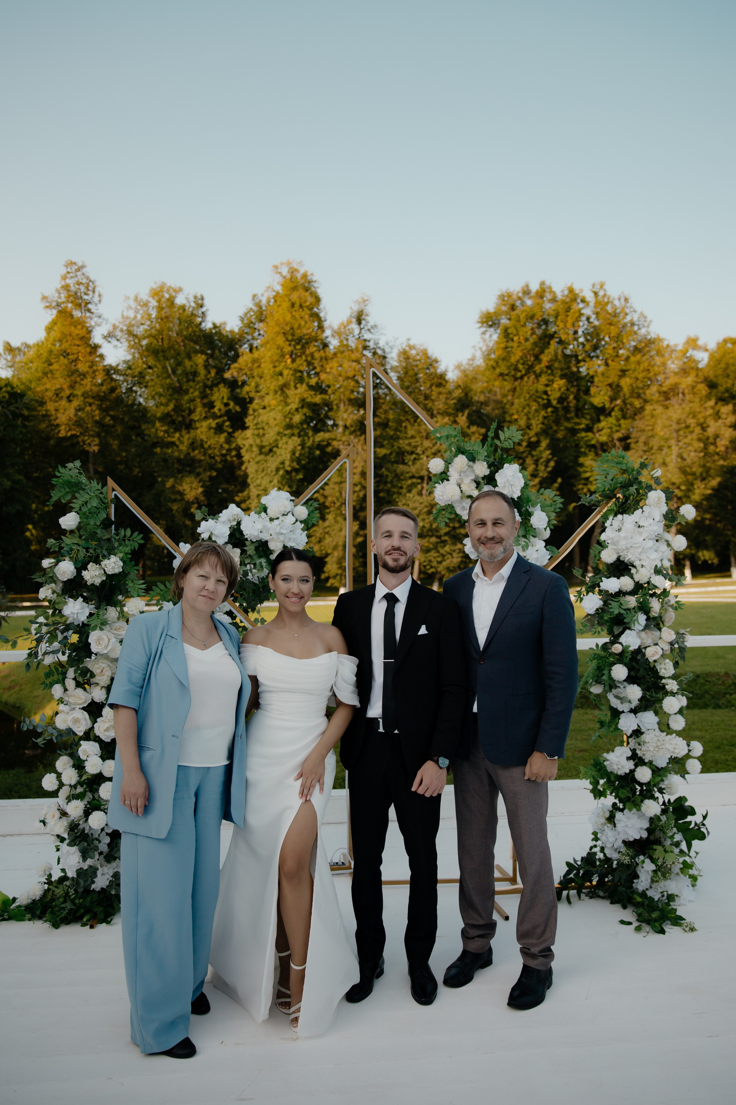 31.08.2024. RETOUCH-HOUSE