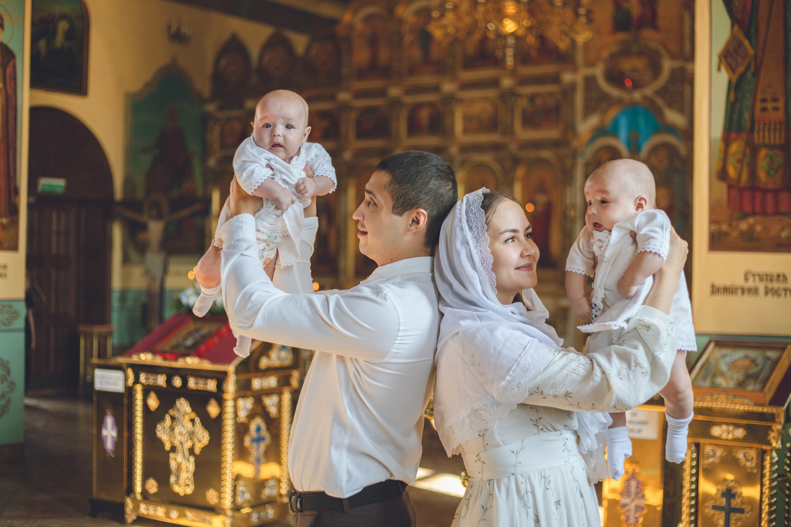Крещение Льва и Никиты. Семейный фотограф г. Димировград Андросова Екатерина