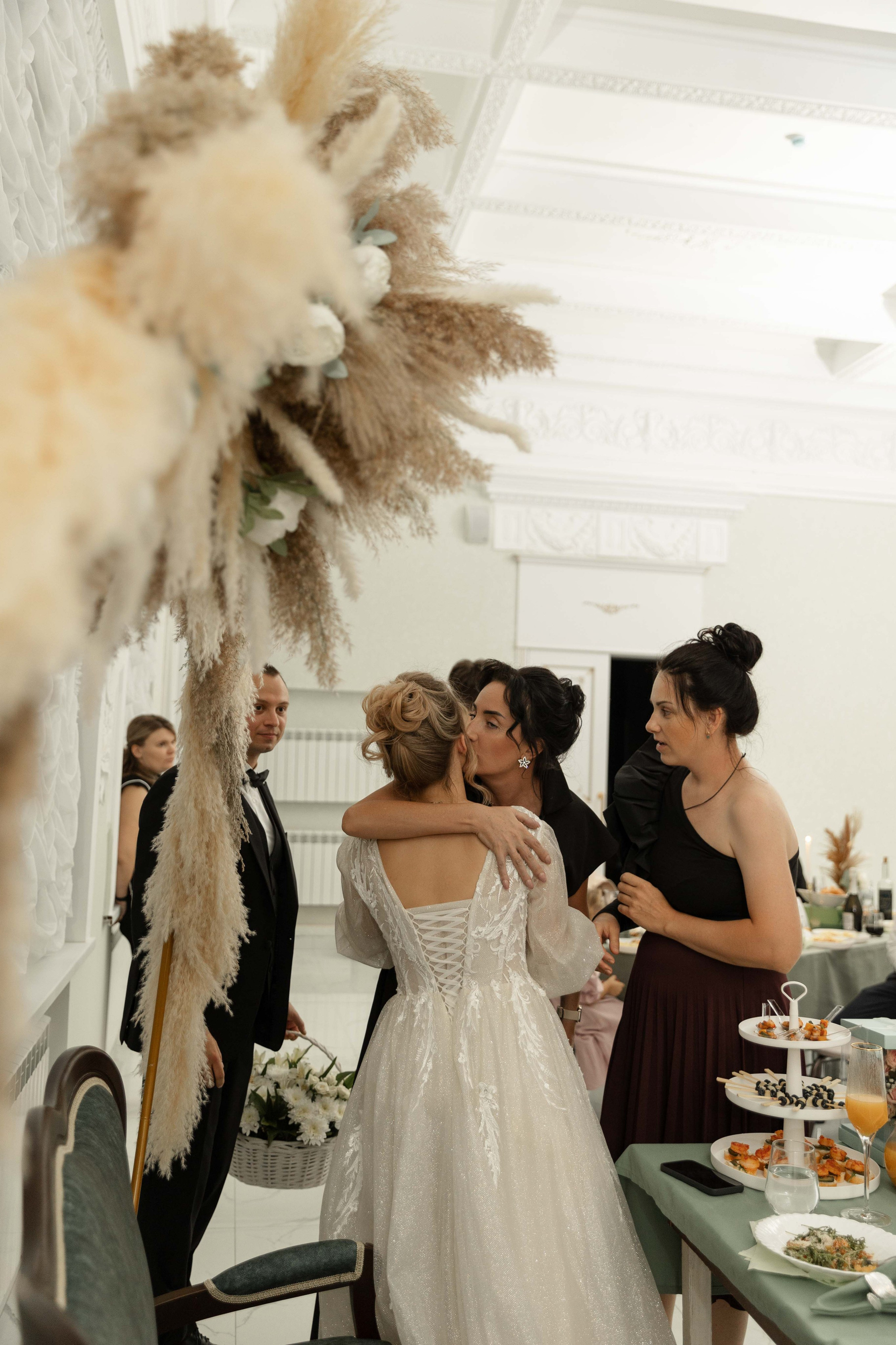 Дом Культуры. Я Ира и я фотографирую свадьбы более 10 лет