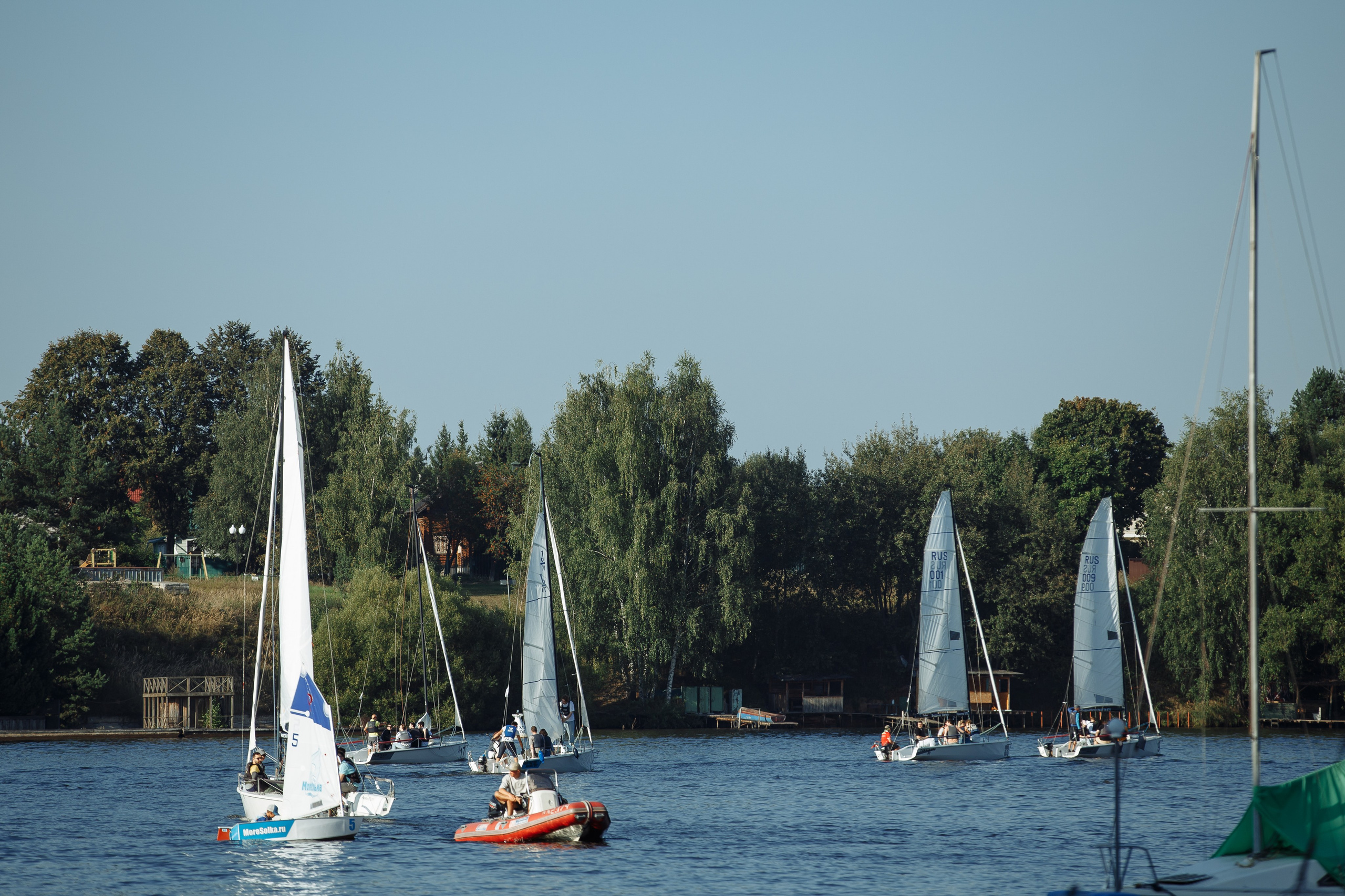Под белым парусом. Свадебный Семейный Репортажный фотограф в Москве
