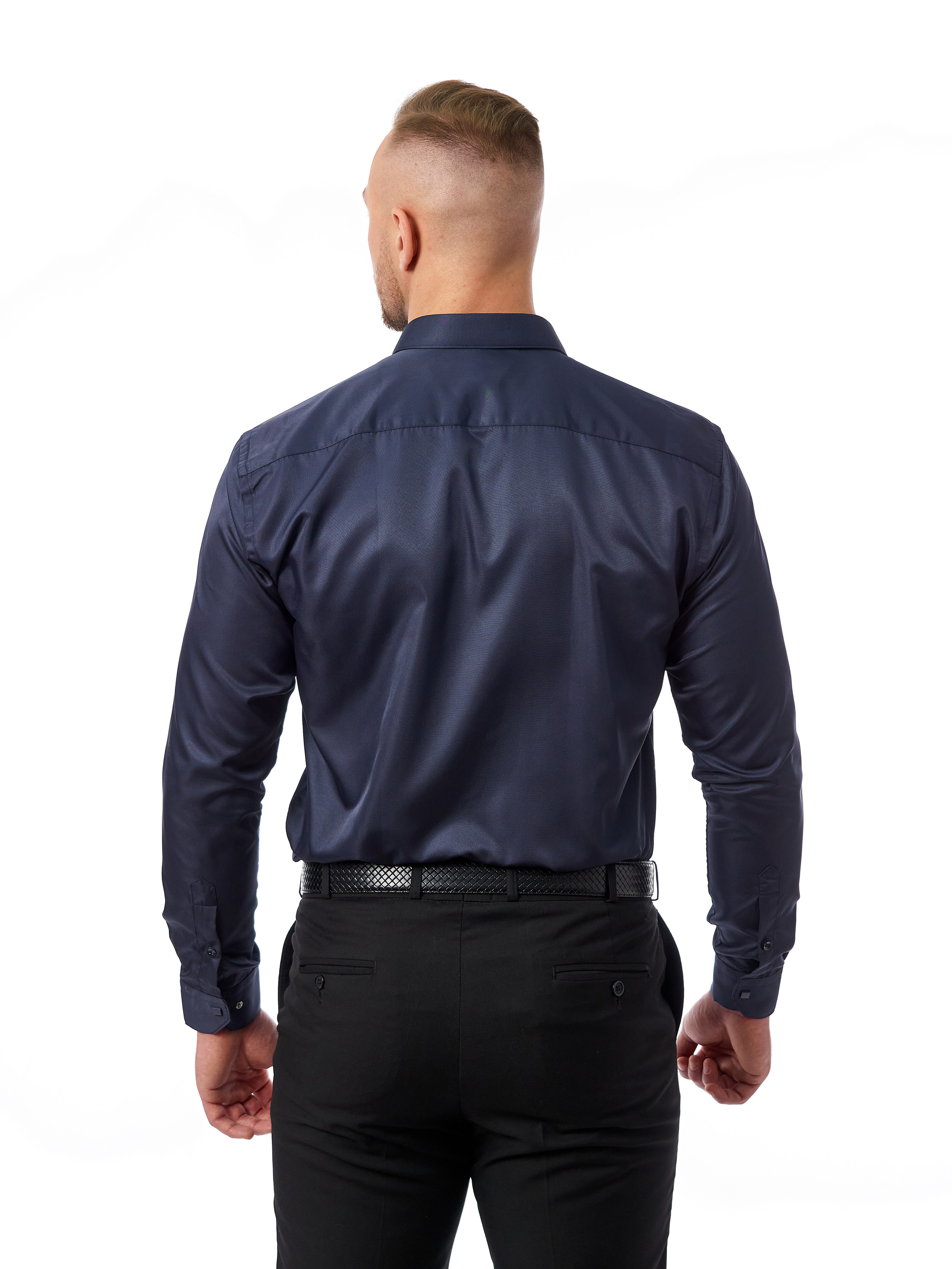 Классические рубашки. Каталожный предметный фотограф